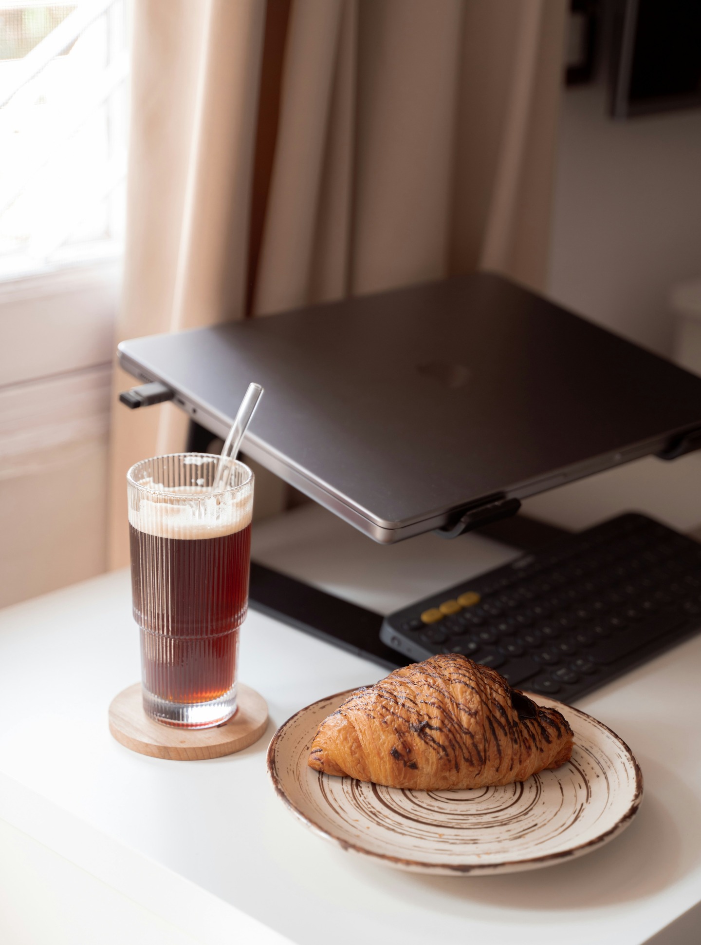 Did you know that HMRC requires you to keep your business records for at least six years? This includes receipts, invoices, bank statements, and even digital files. 🗂️
It might feel like a bit of a chore, but holding onto these records is crucial in case HMRC asks you to provide proof of your income or expenses. It's not just about the tax return you submit this year, but being prepared for any questions that could pop up down the line.
Whether you're old-school and love paper or prefer the convenience of digital, consistency is key. And if you're looking for a simple way to keep everything organised, I highly recommend Hubdoc. It’s a brilliant tool that makes managing and storing your receipts and invoices super easy, all in one place.
Staying on top of your record-keeping now means less stress later on - and it’ll save you time when tax season rolls around. Trust us, you'll thank yourself in the long run!