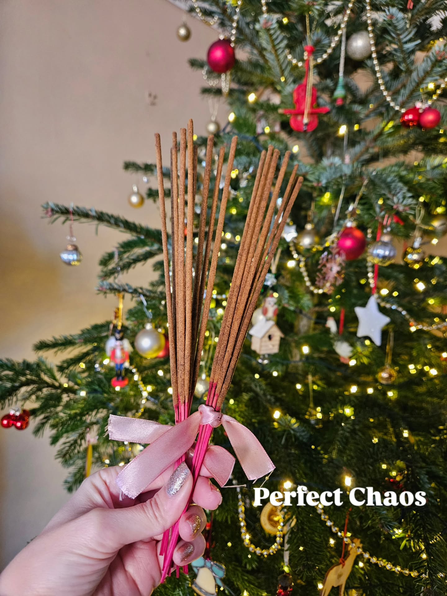 A little love for these five amazing, female-owned small businesses—right here in Kent! They helped fill our goodie bags with the most fabulous treats.
It isn't easy being a small business, so don't forget to support these incredible women this Christmas. You can head to their pages, and follow the links to their websites to buy some very cute Christmas gifts:
☆ Perfect Chaos: Incense Sticks
☆ Glow Natural: Glow Butter
☆ Foraging with Emily: 50% off 2026 foraging walks
☆ JackieTrinder: Festive Cards
☆ Jacques et Lilie: Mini Cannelé and Madeleine
@perfectchaosuk
@glow.natural.skincare
@foragingwithemily
@jacqueline_trinder
@jacquesetlilie