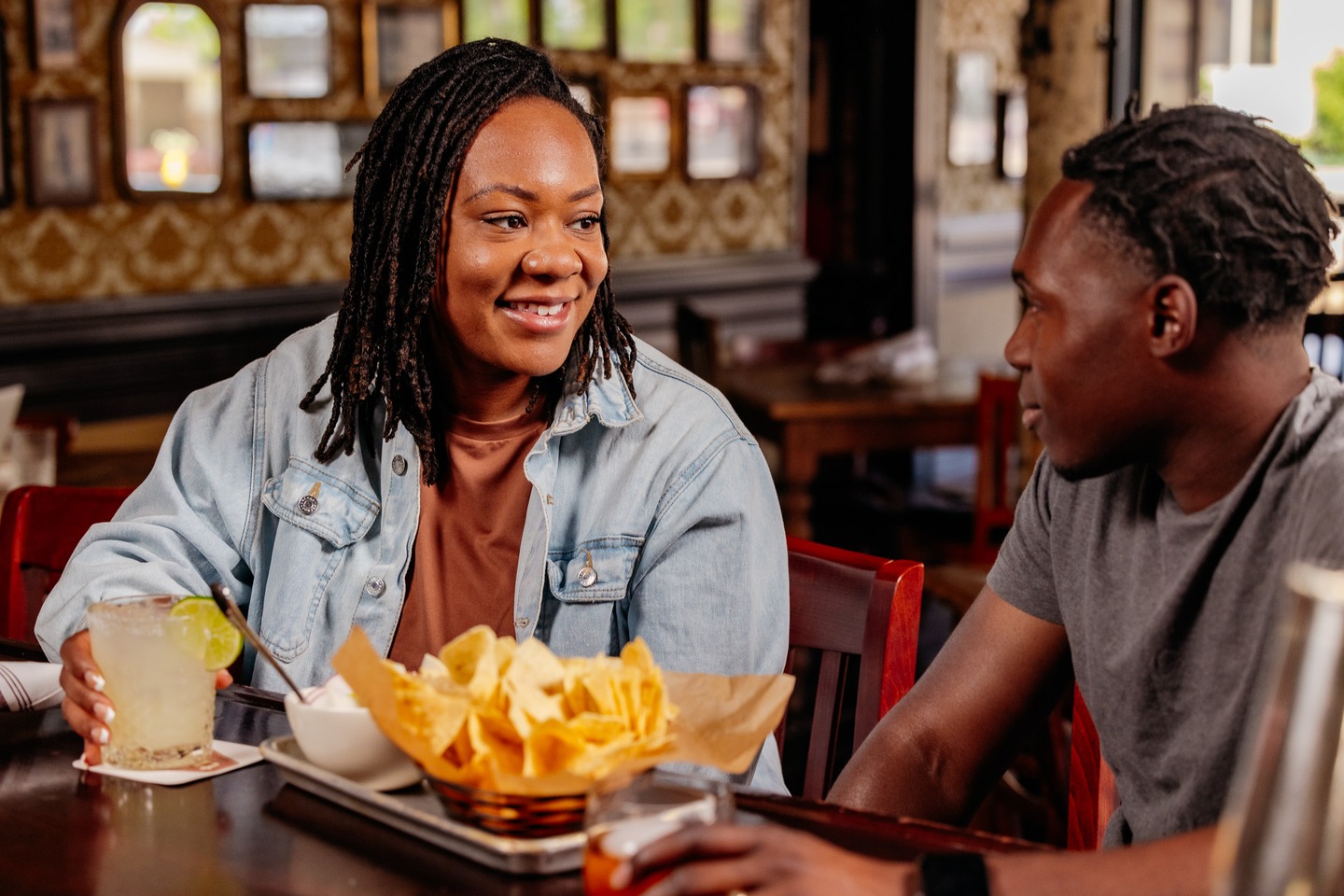 Need weekend plans? Roll in for tacos and tequila then hit Downtown Beloit tonight for Holidazzle from 5 to 9 PM.
We are on Beloit's Hot Cocoa Crawl map Saturday too. Come through from 10 AM to 2 PM and to try our Chocolate Raspberry Cocoa while it lasts...