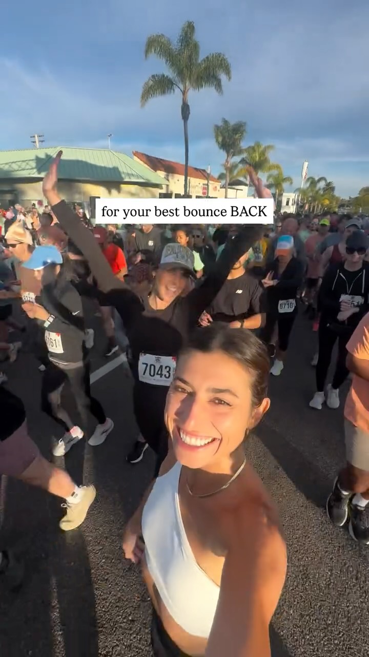 Post-thanksgiving BFCM sale that’s free?? 🤑
Water 💦 and movement 🏃♀️
Hydrate first thing (add elecros) + get outside for sunlight & walk
Your body naturally rebalances when you give it what it needs 🥲😌