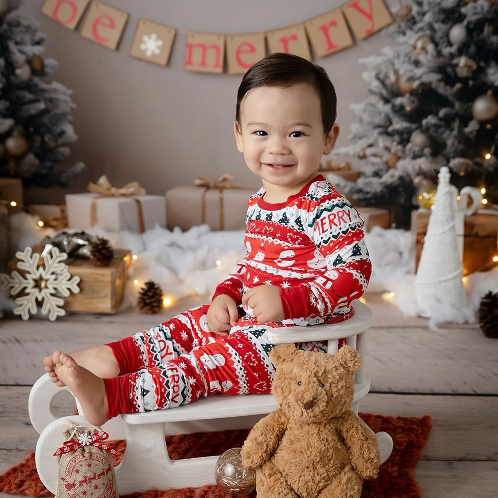 Holiday Mini Session #holidayminisession #Christmasphoto#holidaystudiophoto #holidayminisession#holidaystudiophoto #Sugarbaby #ChristmasStudioPhotography #SugarbabyStudio #SugarbabyPhotography #SJPhoto #SJPhotocreation #SanMateoPhotographer #BayAreaPhotographer #BayAreaPhotoStudio