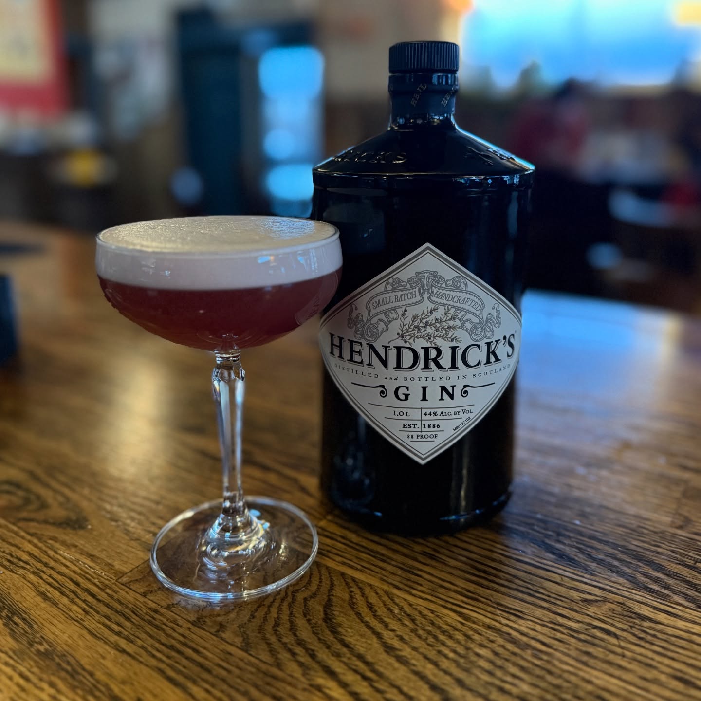 🍸Drink Special🍸
Blueberry Lavender Gin Sour made with Hendrick’s Gin. Grab one before it’s sold out!
#carbondalebeerworks #carbondaleco #drinkspecials