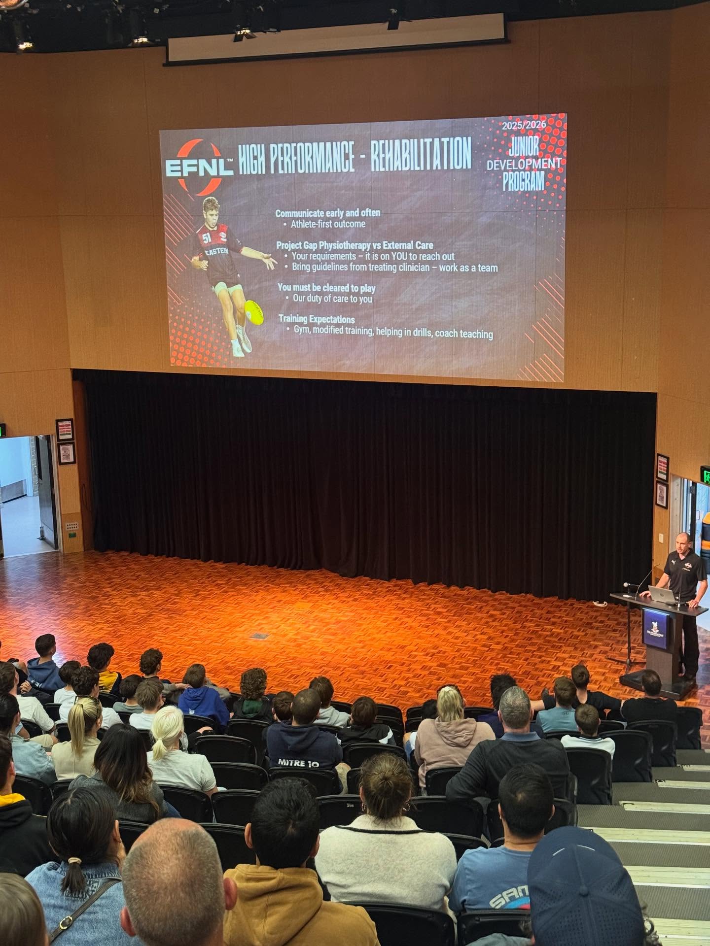 Thank you to the @theknoxschoolaustralia for hosting last night’s Eastern Football Netball League Junior Development Program Information Night!