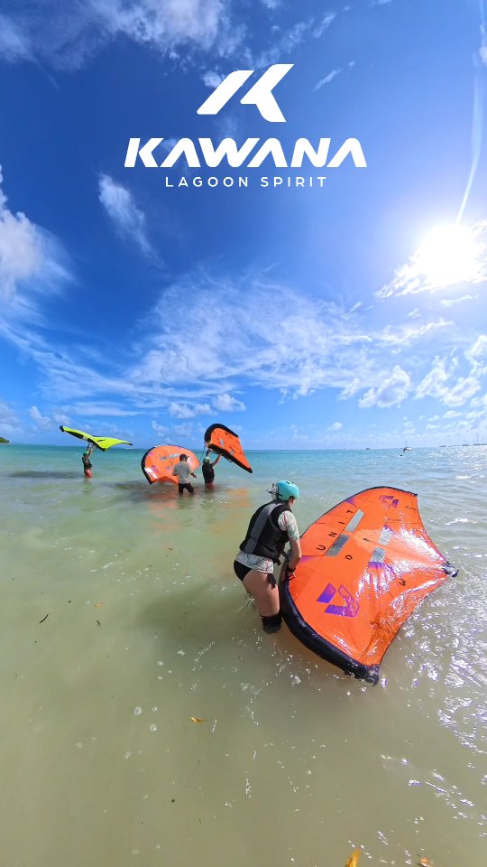 *Moment de cours *
1er apprentissage de la manipulation d'aile en bord de plage avant d'apprendre à monter sur la planche 🤙
Des bases solides permettent d'être à l'aise très rapidement, objectif du premier cours, que tu sois capable de faire tes premiers aller- retour en position debout 🏄
Le vent est là ⚡️
Reserve ta session au +590 690 985 349
#Kawana #wingfoilschoolguadeloupe #wingfoilguadeloupe #duotone #rodstuffsgwada