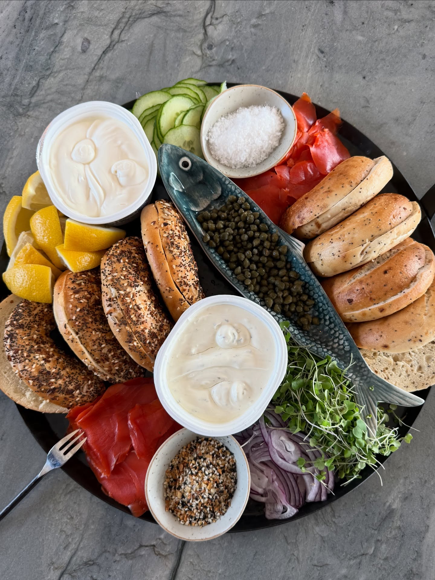 A BYOB (build your own bagel) board with Thunderβs Catch sockeye lox - and all the staple fixings - is easy, abundant, built for gathering, and especially festive this time of year. π₯―π Stack it how you love it!