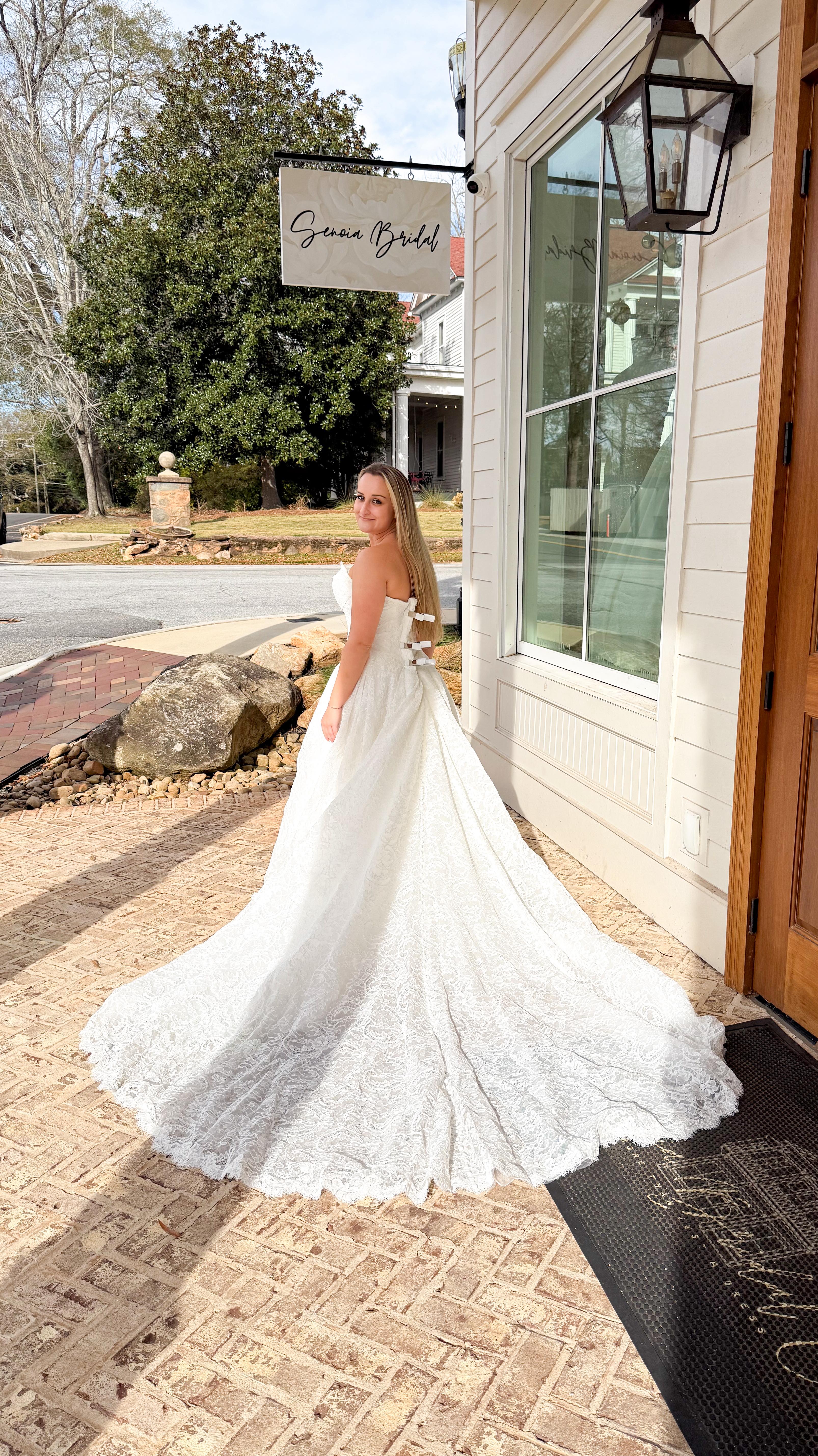 She got away again…
Not an archive gown. Not a blowout sale piece….Just a made to order designer dress with real structure, beautiful fabric, and a price that did not make her sprint for a different reason.
Designer does not have to mean unattainable. Quality does not have to mean out of reach. And your dream gown does not have to come with pressure or panic buying.
Because bridal should feel exciting, not stressful. If you want the same energy, come try on with us @senoiabridal. You might be surprised by what fits your vision and your budget 🤍
#senoiabridal #senoiabridalco #designerweddingdress #bridalstyle #bridetobe #southernbride #georgiabridalshop #affordableluxury #thebridalexperience