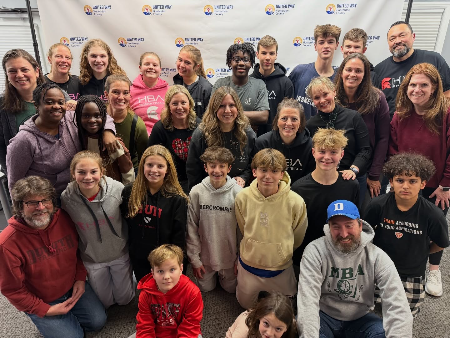 A HUGE thank you to the @hbaspartans teams and their families for joining us last evening and helping us set up our Holiday Hands store as well as their generous donations of gifts for our neighbors!
The evening was filled with community, laughter and neighbor helping neighbor. That’s the core of who we are at the United Way.
Do you have a company, team or group who is ready to lean in and #LiveUnited? Our inbox is open, shoot us a message!
#unitedway #hbagivesback #Community