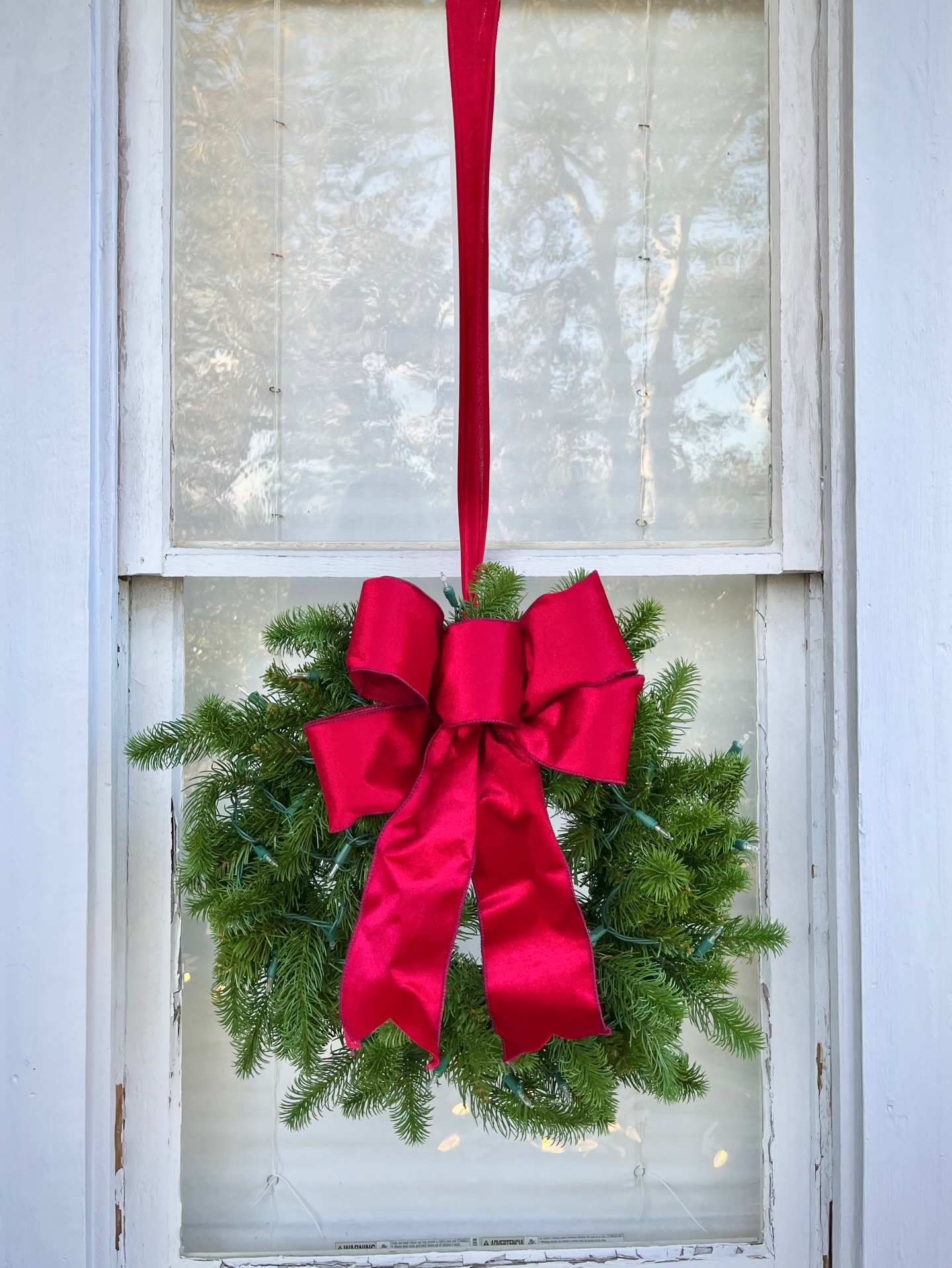 🎄🤶Christmas season is in full swing in Cape May!! Tree lightings, parade and holiday cheer everywhere! Bundle up and go out and enjoy the sights in this beautiful Christmas town! Only 1️⃣9️⃣ days till Christmas! 🎄 🎅