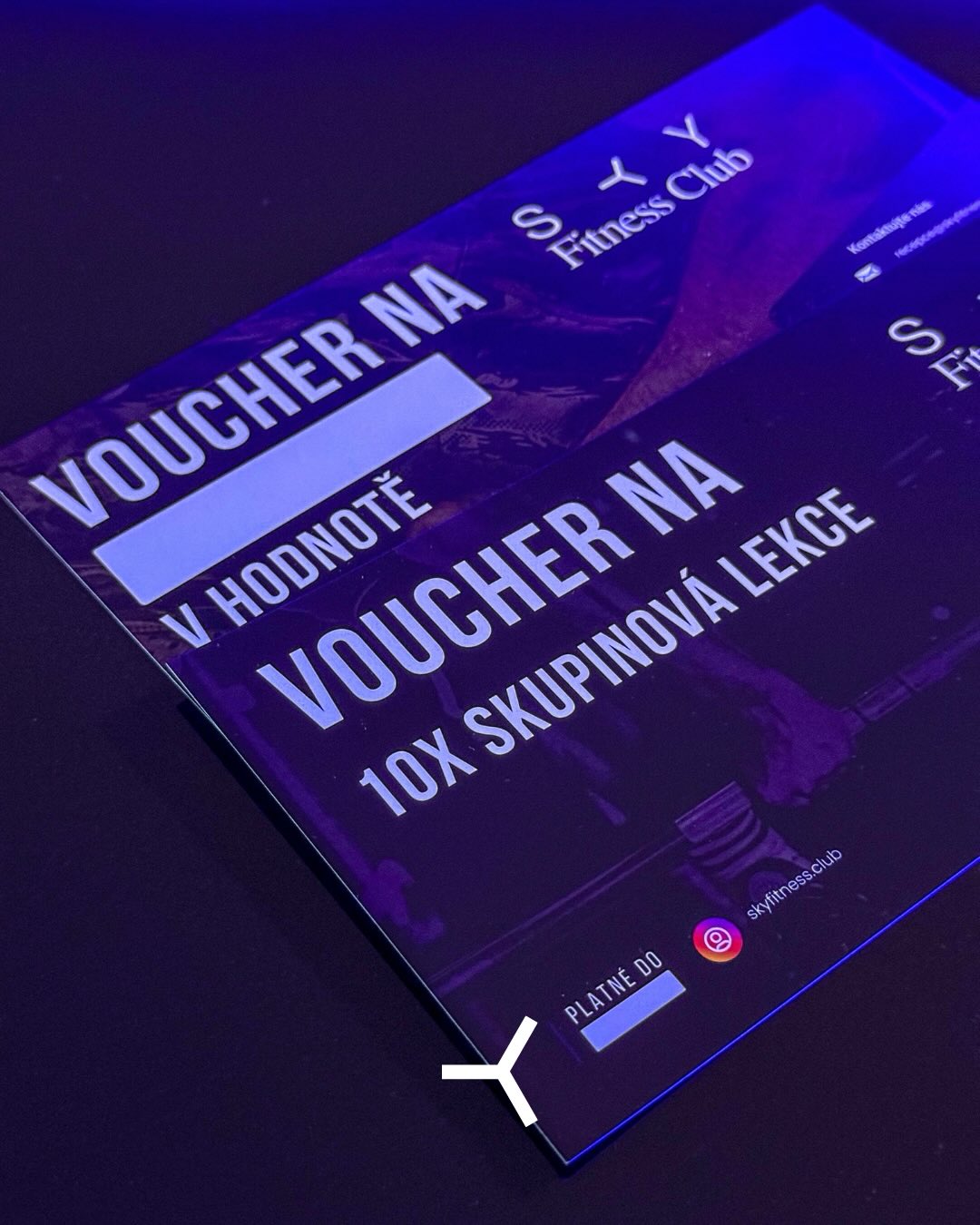 🎁D Á R K O V Ý V O U C H E R🎁
Hledáte perfektní dárek? Darujte svým blízkým ZDRAVÍ, ENERGII a SKVĚLÝ POCIT!
U Nás ve Sky Fitness Clubu si můžete zakoupit dárkové vouchery na členství, lekce nebo osobní tréninky. Ideální pro každého, kdo chce začít, zlepšit se nebo si jen dopřát čas pro sebe.
Přijďte si pro svůj voucher k Nám na recepci!✨
#SkyfitnessClub #DarujteZdraví #darek #voucher #vánoce