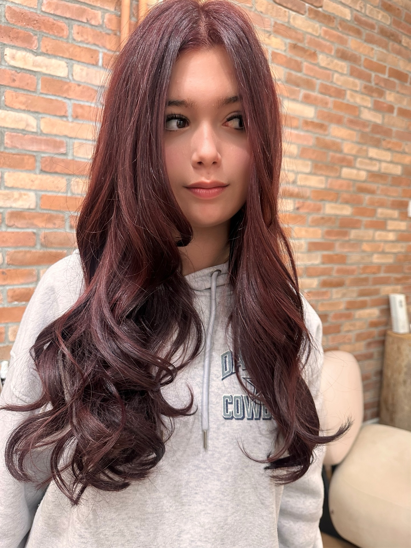 Cherry Cola 🍇🍇🍇 & Glossy Waves 💕
@avedacanada @avedaartists @avedaarts @aveda