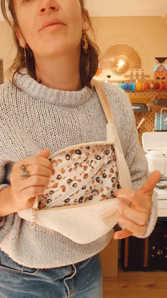 💥 Oyé oyé ! Les voici les voilà !
Les dernières couleurs de bananes unies sont maintenant disponibles, ce week-end sur le marché de Marseille et très bientôt en boutique.
Stay tuned.
Pour les Marseillais on se voit ce samedi 6 et dimanche 7 au grand marché de Noël des créateurs !
See you soon 😉