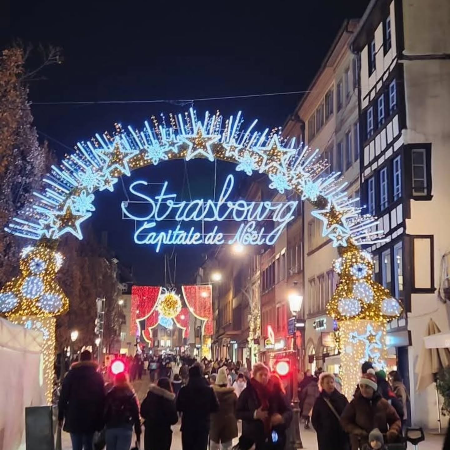 ✨🎄 Getting allll the festive feels from my client’s trip on Collette’s Christmas Markets tour! 🎄✨
Strasbourg glowing under angel lights… snowy mountain views in Switzerland… and the coziest holiday markets you could ever imagine. 😍✨
She said it was the perfect way to step into the holiday spirit — and honestly, these photos say it all.
If a magical European Christmas is calling your name for next year, I’ve got you. ❤️🎁
#christmasmarkets #collettetravel #holidaymagic #festiveseason #strasbourg #lucerne #europeanchristmas #traveladvisor #clientadventures #travelinspo #christmasvibes #winterwanderings