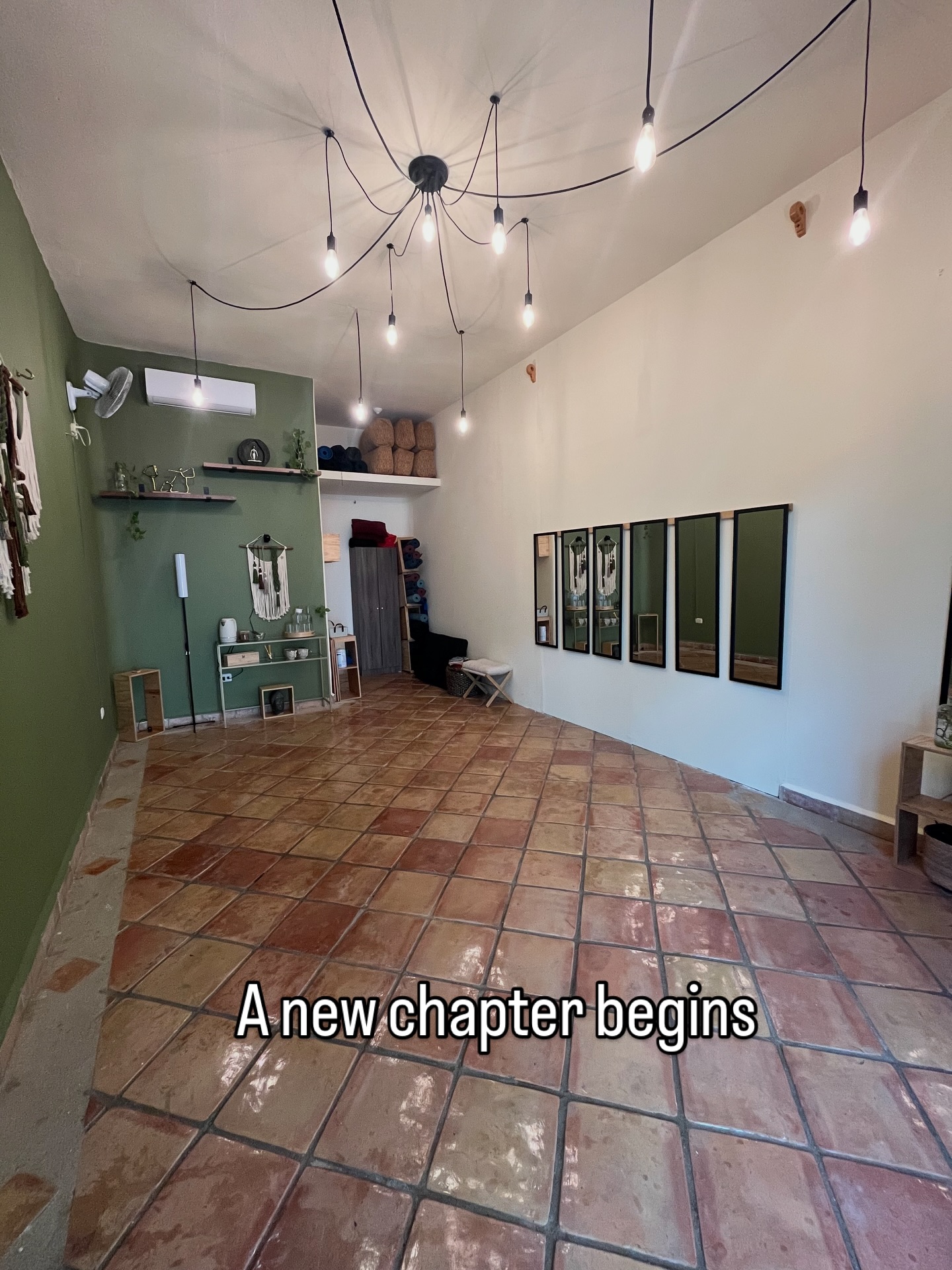 Happy New Year.
Ital Life Wellness has been quiet… intentionally.
This past year wasn’t just about remodeling a studio.
It was about rebuilding from the inside out.
I paused to reflect.
To listen to what was working…
And what was quietly draining me.
I learned that growth doesn’t always come from adding more.
Sometimes it comes from refining.
From simplifying.
From choosing sustainability over speed.
This space has been reimagined with clarity and care.
With a focus on private work, intentional classes, intimate retreats, and aligned rentals for other practitioners.
More than anything, this season taught me that calm is not something you earn after the work is done… it’s the foundation the work is built on.
If you’re entering a new chapter…
If you’re craving change that feels grounded instead of forced…
If you’re ready for something slower, clearer, and more intentional…
Welcome back.
Or welcome in.
Here’s to a new year.
A new rhythm.
And a deeper return to self.
#ItalLifeWellness #NewChapter #CalmIsMyCurrency #SacredSpace #WellnessWithIntention