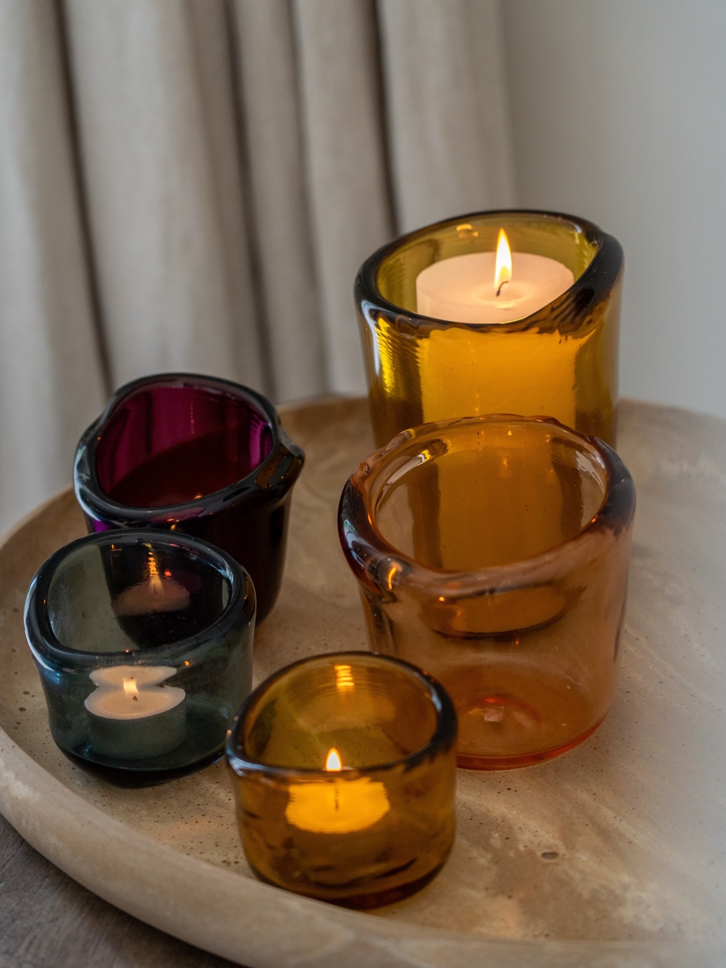 Unique organic shapes, soft glow.
Shop our lava glass candle holders in-store at our retailers or online on studionoticed.com