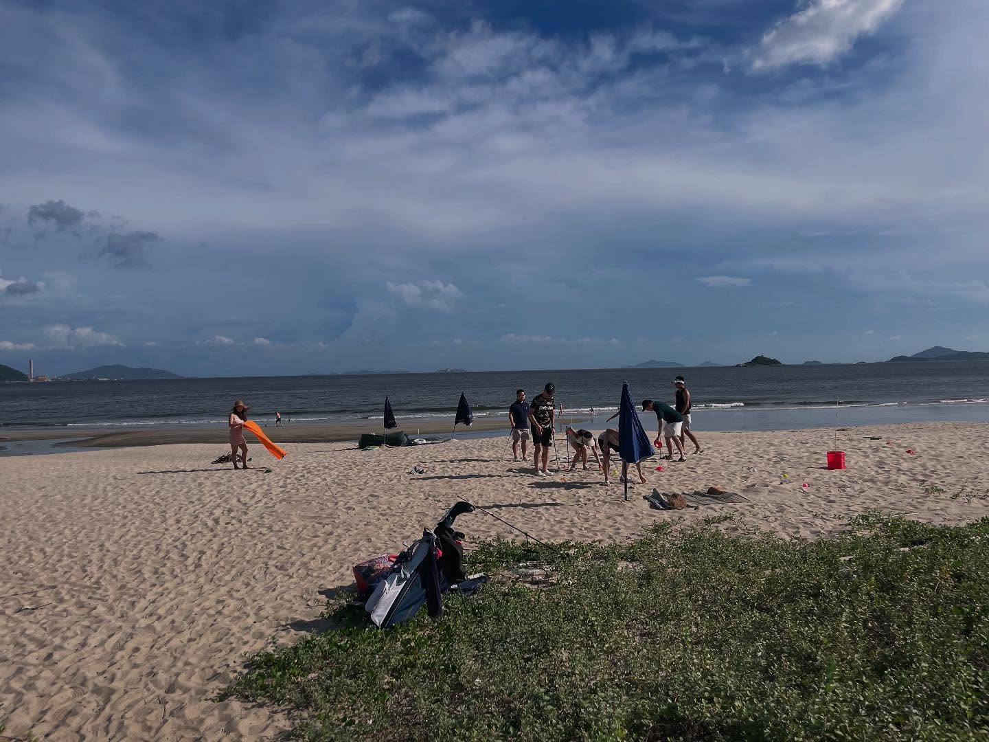 Enjoy Beach life After Beach Clean Up #BeachCleanUp
#BeachCleanup #守護大嶼
#淨灘
#淨灘活動
#CleanTheBeach
#SaveTheOcean
#lantau costal conservation