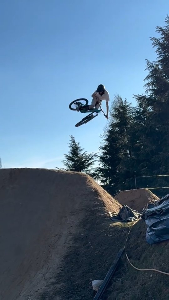 3k😶🌫️✈️ #reel #bikewear #mtb