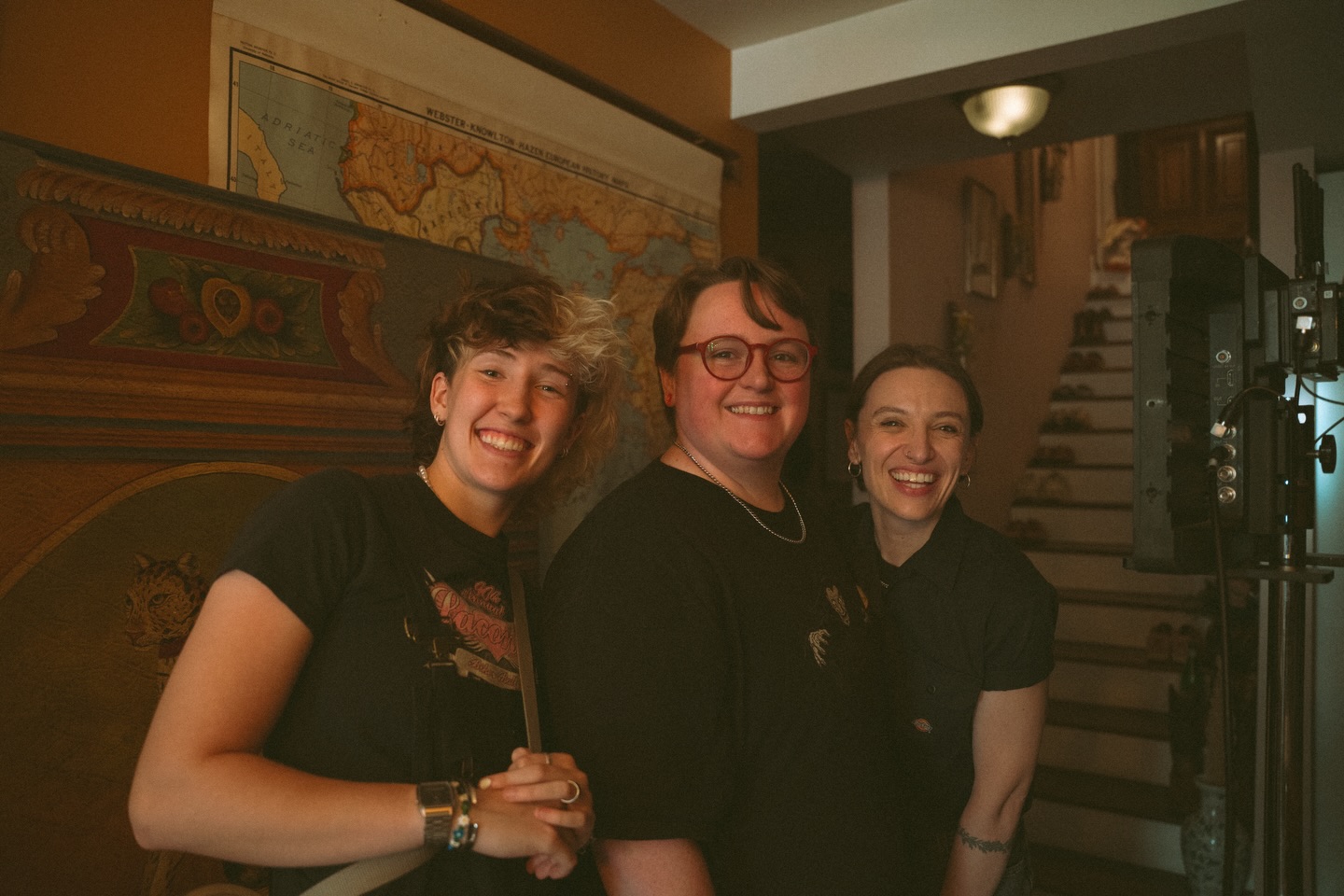 some bts from SLEIGH, a new christmas horror short from @lalobafilms !!! we had a blast production designing this and working with this talented team ❄️🎄🎁
watch the film out now on youtube !!!!
📸 :: @kkarasaurr & @kadeemiii
—
CREDITS:
writer, director, editor, co-producer, co-story ...
@itsmkkopp
co-producer, co-story, composer ... @trulykingjohn
director of photography ... @featherstun_dop
spfx makeup ... @rickprince
1st ad ... @athenalans_7
1st ac ... @morganhumbertt
2nd ac ... @_channel_z
DIT ... @johnthomasdickson
production design ... @studiotm.art
art assistant ... @gil. hester
stunt coordinator ... @chelsealynparsons
on set sound mixer... @_huntervickers_
boom op, post sound design... @_kimferrell_
gaffer ... @guidodelrosso
grips ... @movienerd_tyler @robertchavers
hair & makeup artist ... @themuamira
production assistants ... @gamichaelakeem Isaiah Cotton
colorists ... @featherstun_dop @robertchavers
STARRING
@sarahxnoelle
@thetabathagayle
@juliekashmanian
@masonmecartea
@hunterromanillos
@bonnybreuer
@jessejameslocorriere_official