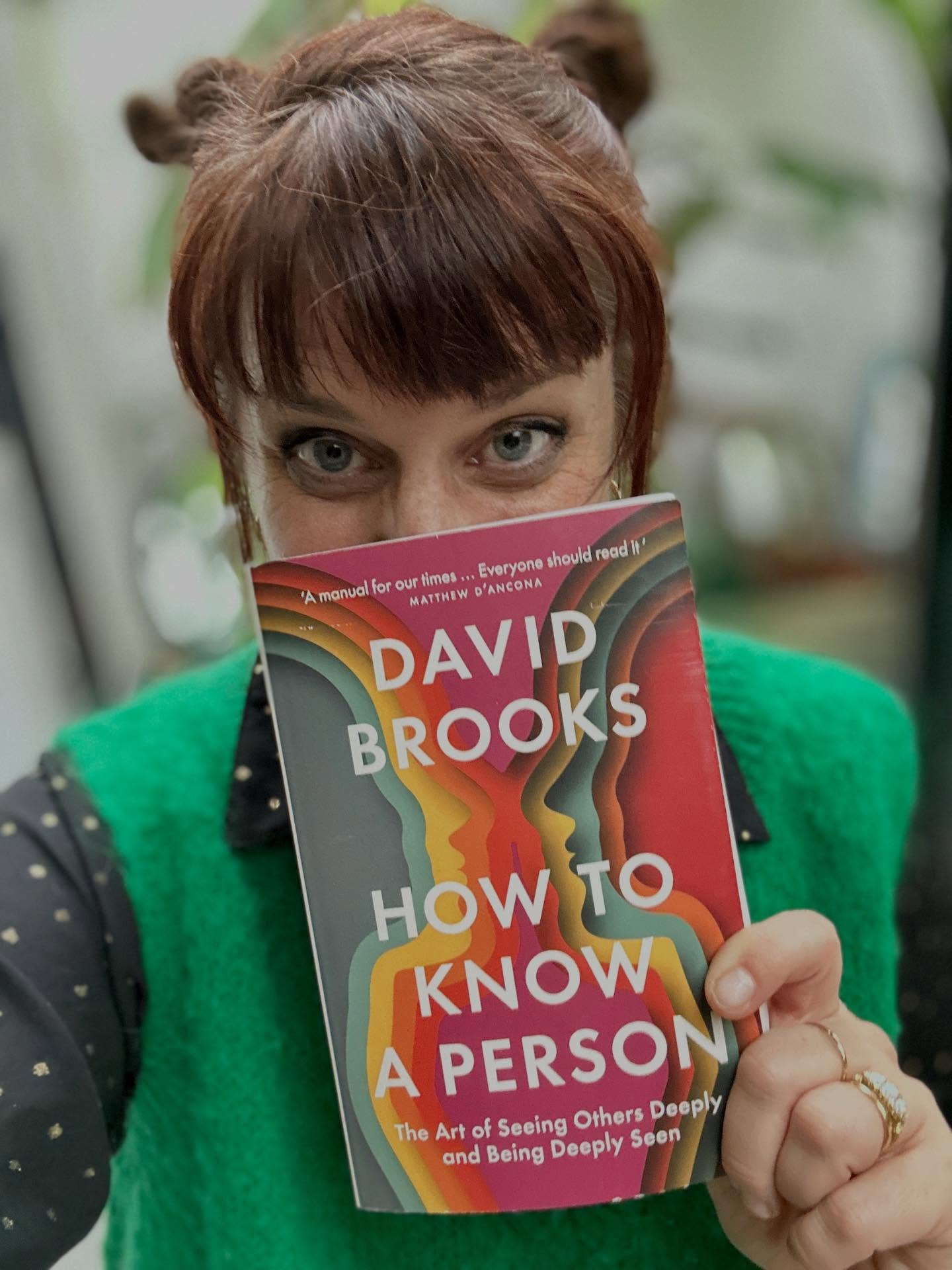 An unexpected kindness.
I was out sober-karaoke-ing until midnight last night with my choir pals (🤪) so I had to dig pretty damn deep to get myself up and out early to this morning’s @btnchamber networking brekkie.
But it was totally worth it.
Rich from sherlockstudiodesign led some festive fun/reflective activities, which were thankfully way less cheesy than I feared.
I saw familiar faces including @bethwildphotography and @cecharv and met Matthew from @sealanesbtn , Meg from @make.good.design, @kerry_watkins from @social_for_good, @welshandyfreeman and @lizhemingwaytravel for the first time.
As I was saying my goodbyes, I met John Thacker, who isn’t on social media (how fcking refreshing).
He had a pile of books and said I could pick one.
Whoa!
Of course, I was drawn to this one (I mean, that title and those colours, HELLO.) As I read the cover I welled up with emotion.
⭐ How To Know A Person ⭐
The Art of Seeing Others Deeply and Being Deeply Seen
A manual for sustaining friendships and having better conversations...
David Brooks, you are talking my language. I cannot WAIT to get stuck into this over the festive break.
And John, you won’t see this, but I’m sending you thanks nevertheless for this unexpected gift this morning and will repay your kindness.
How was YOUR Friday?
#networking #fridayfeeling