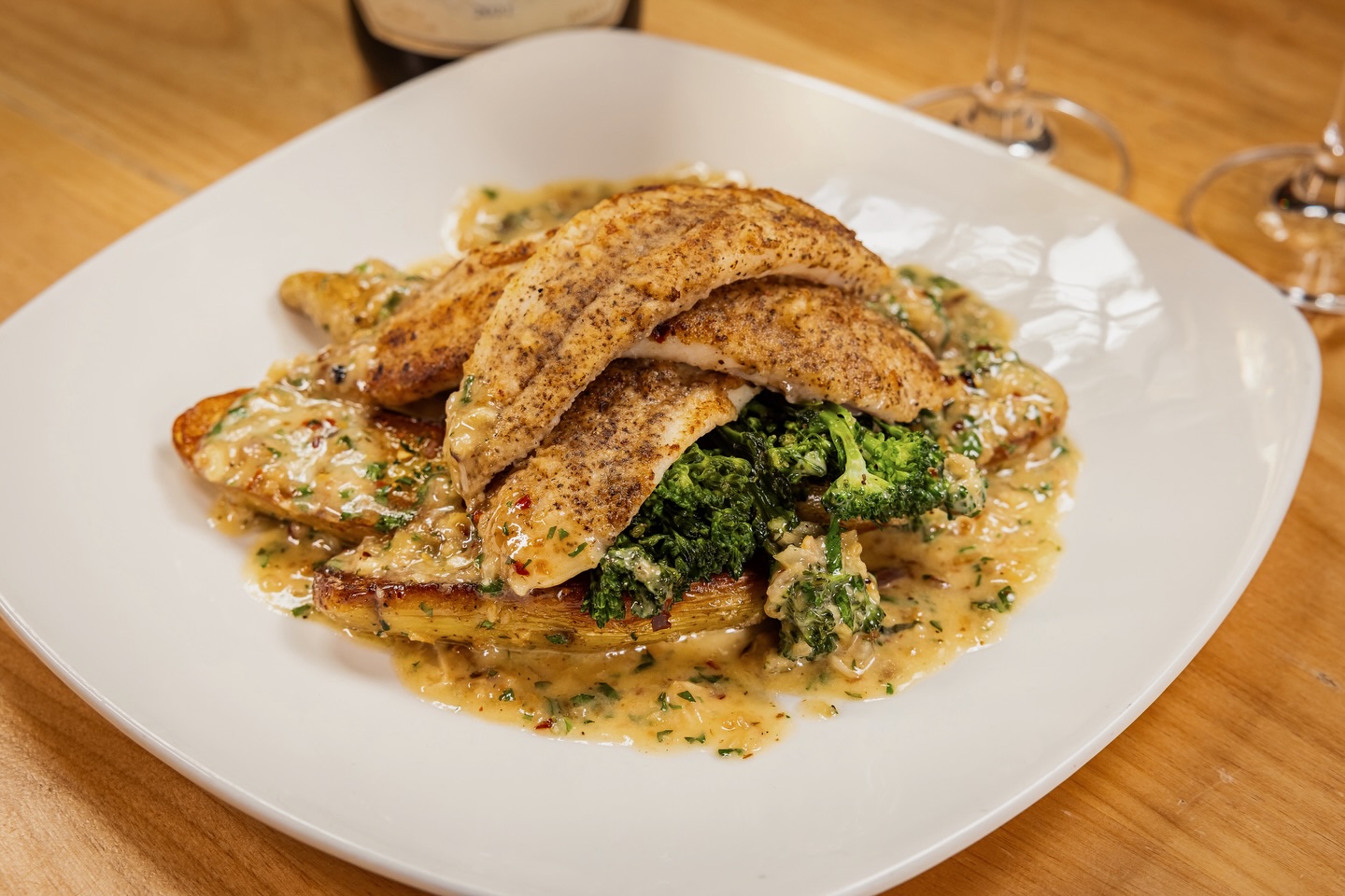 catch all the holiday vibes on your plate🎄🧈our lemon garlic butter sole with roasted finge....