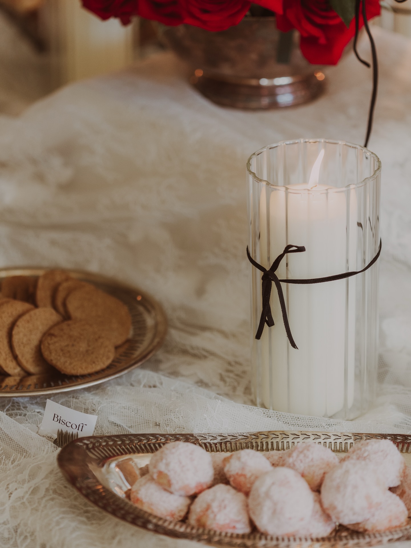 Strawberry Lemon Drops 🍋
📷 by @teresasaundersphotography at the @thewhitepeony