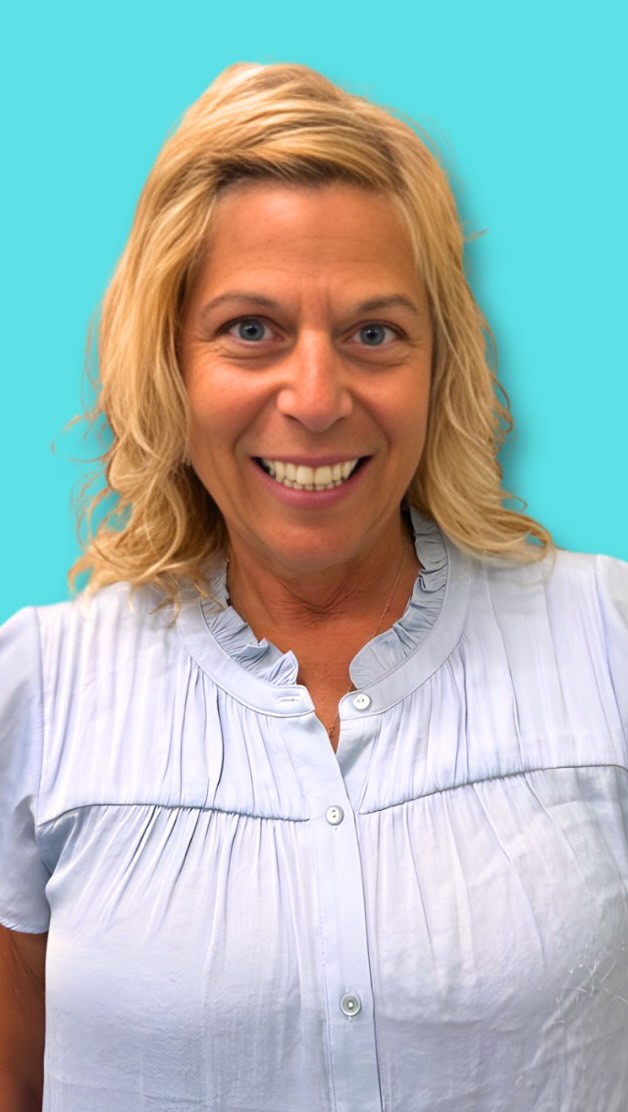 🎉 Welcome to the Team, Patti Petrone! 🎉
We’re excited to introduce Patty as the newest member of our team!
When she’s not working, you can find her boating and fishing on the West Coast of Florida.
She’s also self-taught on both guitar and piano and loves singing and making music.
We’re thrilled to have her onboard! 👏🎶🌊
#oramabusinesssolutions