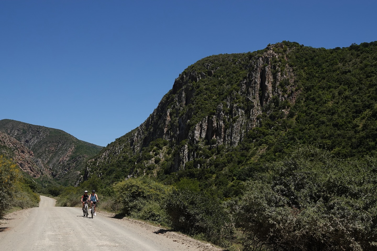 I first crossed the Baviaanskloof by car — winding through those massive cliffs, splashing through water crossings, and stopping every few minutes because the landscape just demanded it. I remember thinking, one day I want to walk this.
And here we are!
This week I’m crossing the Baviaanskloof on foot, over 5 days, on a trail that isn’t even open to the public yet. It feels like being invited to a rehearsal before the big show — a chance to experience this wilderness in its raw, untouched form.
No crowds, no signboards. Just me, the mountains, and a path only a handful of people have walked.
#TrailRehearsal #Baviaanskloof #WildernessCalling #footprintjourneys #hikingSA #hikinginsouthafrica