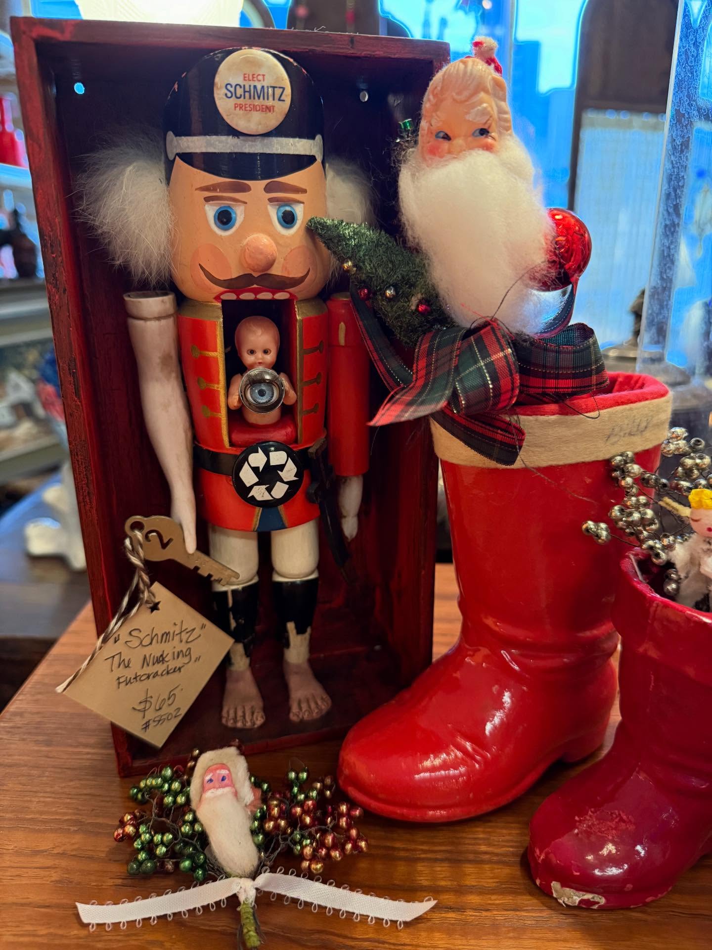 You know you’ve gone full circle when you find your art for sale at an antique store. This piece is for sale at VanWinkles in Everett. I made this piece 6 years ago! Cool I think I’ve reached my life as an artist goals! I can stop creating assemblage now! 🤣🤣