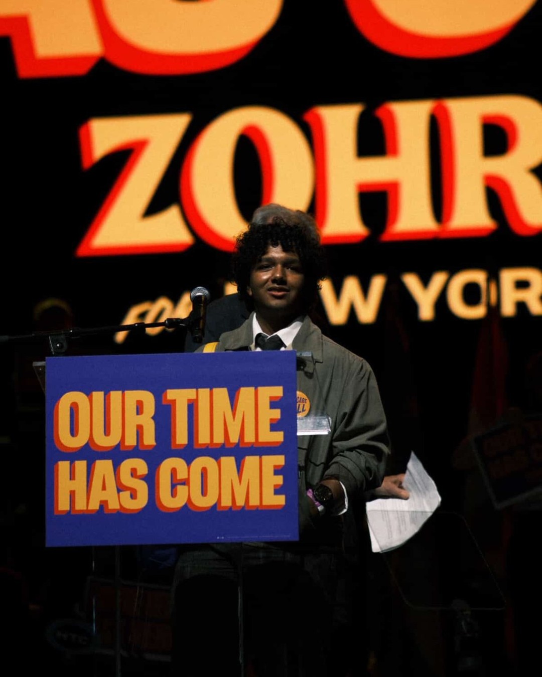 From the classroom to the global stage, your support gives students the confidence to lead.
Abid, a 10th grade student at Bryant High School, is already shaping his community. This summer, he joined Global Kids’ SYEP PBL program, building leadership skills that carried into his role as a Field Lead on Zohran Mamdani’s mayoral campaign.
Beyond school, Abid organizes for equity and dignity, is active in NYC-DSA, and launched a civic action club to help his peers become more engaged in the political process. His guiding belief comes from the quote “Give us bread and give us roses” — a reminder that everyone deserves both the essentials to live and the dignity to dream. Your support makes stories like Abid’s possible.
This holiday season, invest in young leaders who are creating a better future for all. https://bit.ly/3M5xVZ3
#LeadByExample #GlobalKids