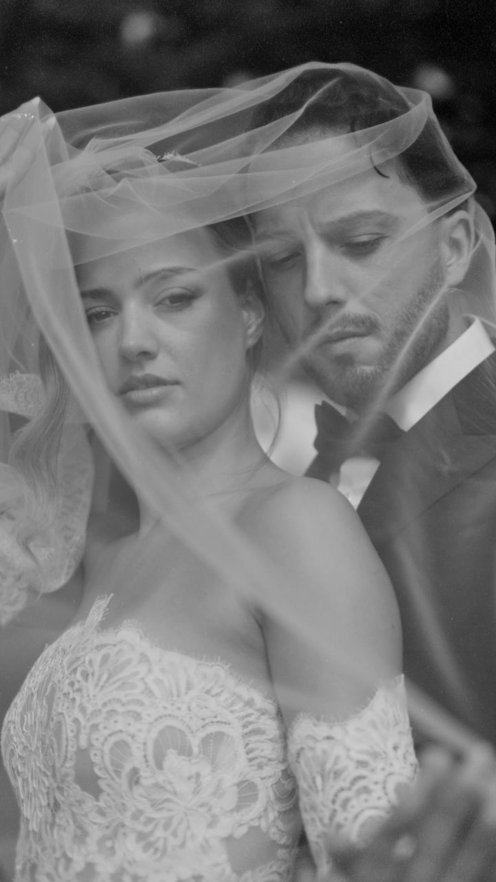 Eric & Rose // Workshop
I absolutely love a good workshop shoot day. Even before the shooting part I love doing some networking and meeting new photographers (very rarely another videographer too). I love being in a creative space where I can test out new kit and new techniques without the worry of getting it wrong on a wedding day.
I love the idea of creating some really beautiful scenes, jumping on the latest trends with the styling and colours. The thought of showcasing what can be and influencing future brides.
It's not all serious work stuff though as you can see from the video. Doesn't matter where I go but laughs always seem to follow. If we aren't having fun what's the point?
Planning and host @myprettiestworkshops
Florist and Stylist @myprettiesuk
Video @clique_visuals
Venue @capesthorne_hall
Bridal shop @chloejanebridalwear
Dress designer @houseofsavin
MUA@mua_chrys.chapman
Hair @natalijahair
Menswear @fallenherostore
Stationery @collectionbycorabeth
Cake @natalie_cakestudio
Linen @tablealchemy
Crockery, glassware and cutlery @optionsgreathire Veils and accessories @theveilatelieruk
Shoes @jimmychoo
Couples @roseanderic