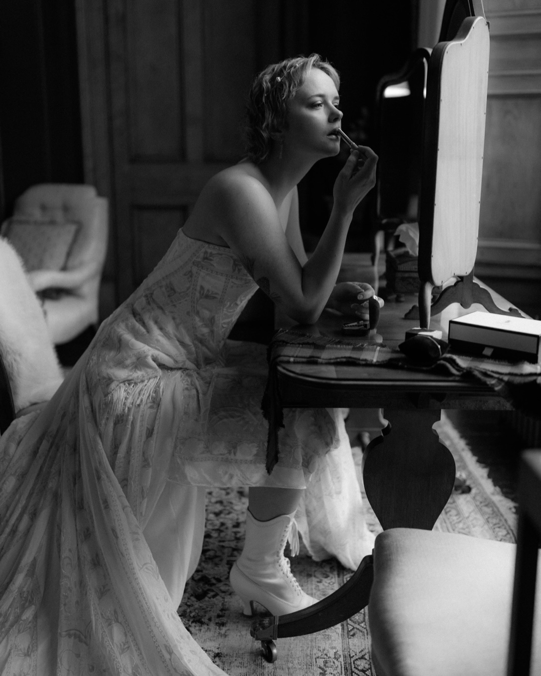 I have been so heavily tucked away editing recently. This year has been full of wonderful weddings which has been both incredible but also quite exhausting (especially whilst learning to keep a tiny human alive). There’s been a lot of late nights, square eyed evenings, and many days of travel, but my god has it been worth it to get to keep capturing so many beautiful and real moments. I can’t wait to share more of what we have done this year once we get through the pile of edits and admin.
Here is some snippets from Madison and Bly’s stunning November wedding at @cambocountryhouse
This day was full of emotion and sweet moments. @clementineweddings did such a cracking job planning and coordinating with these two who came over from America to marry. Cambo was the perfect backdrop for their cosy winter wedding and we felt very lucky to have captured it ✨
@clementineweddings
@cambocountryhouse
@pickledhaggis1
@revhazeljane
@ashleyhopefilms
@amyannandflowers
@wearetartan
@standrewspiper