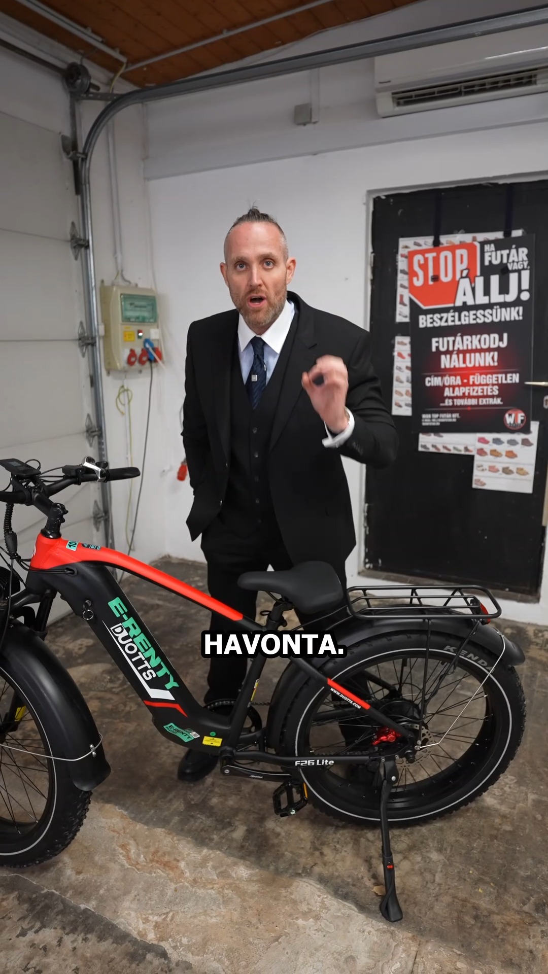 Te milyen extra juttatásnak örülnél?
#wantopfutár #wtf #futár #futárszolgálat #munka #kiszállítás #munkalehetőség #gyorsfutár #szállítás #bicikli #delivery #biciklisfutár #deliveryguy #cyclinglife #deliveryheroes