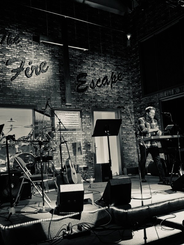 Wow! I had a wonderful time this passed Saturday @fireescapecoffeehousema with my good friend @matthewjonesmusic and my brother @kickknowledgeofficial celebrating this Christmas season in style! To say I was blessed would be an understatement - between rocking out to some classic Christmas tunes and sharing some originals, it was simply a night to remember! Hereās hoping your Christmas season is filled with all the joy and peace that our Lord and Savior Jesus Christ brings! And hereās to some more collaborations with these amazing musicians in the future ššššš¤š¹šøšÆ