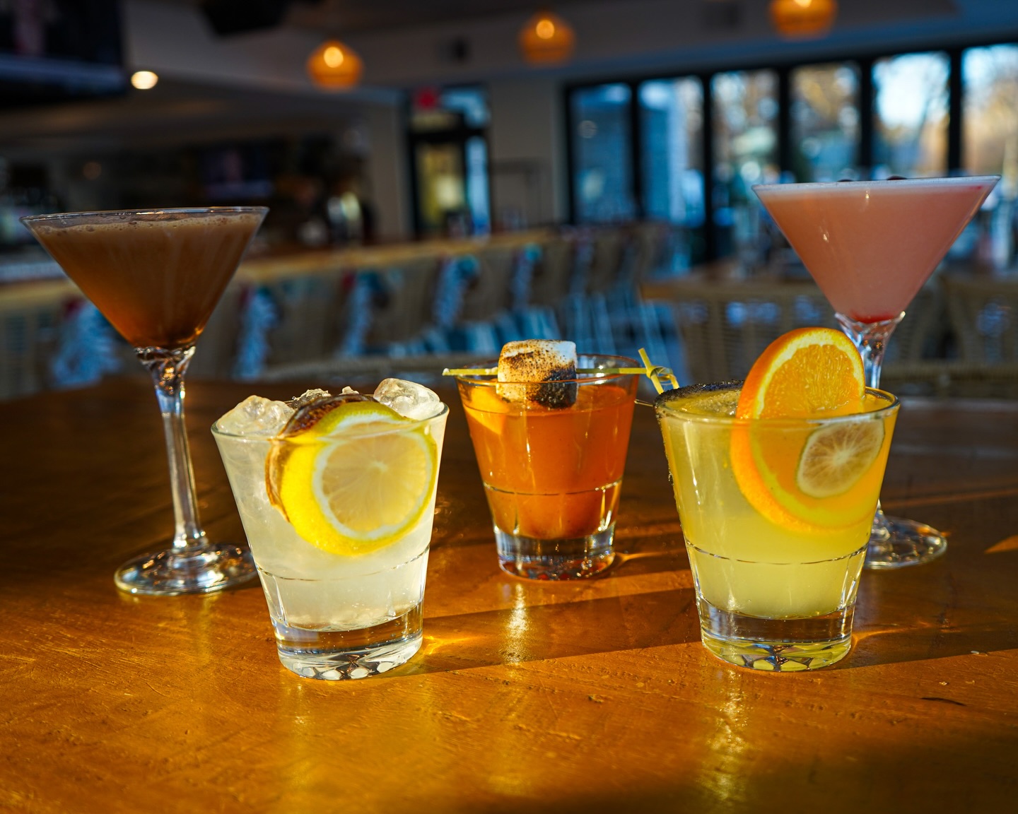 Have you tried our new menu items yet? Stop in tonight for The Wave Night Market - A Shop & Dining Experience.
Shop local vendors @the_studioa @aromasbyjb @go.nvisionu
Reserve your table with us via the link in our bio!
#marbleheadohio #lakeside #localvendors #nightmarket #lakeerie #marbleheadrestaurants