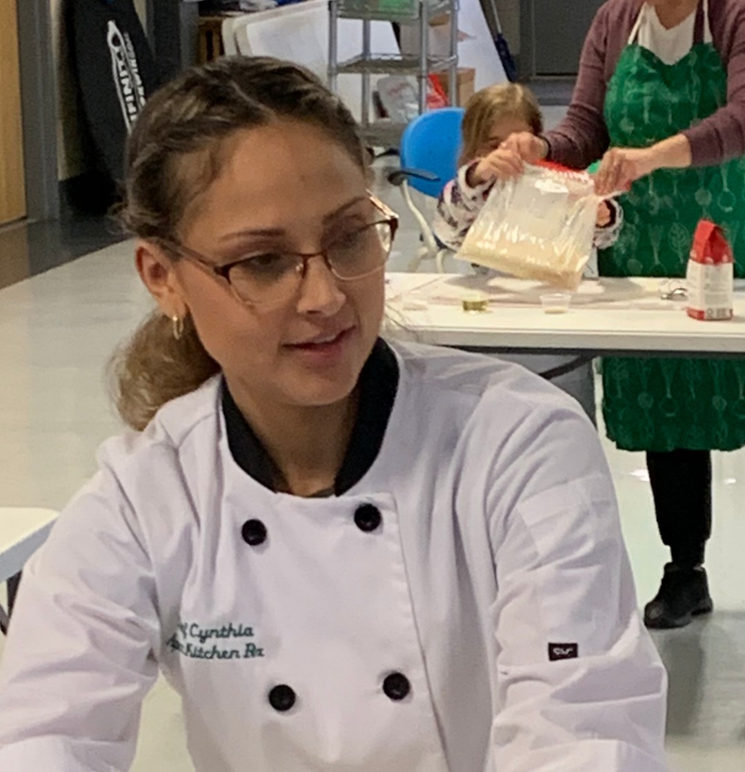 Ready to spice up your cooking skills? Join our Private Cooking Lessons for a memorable experience tailored to your tastes! Link in Bio #CookingClasses #DateNight #FoodieFun