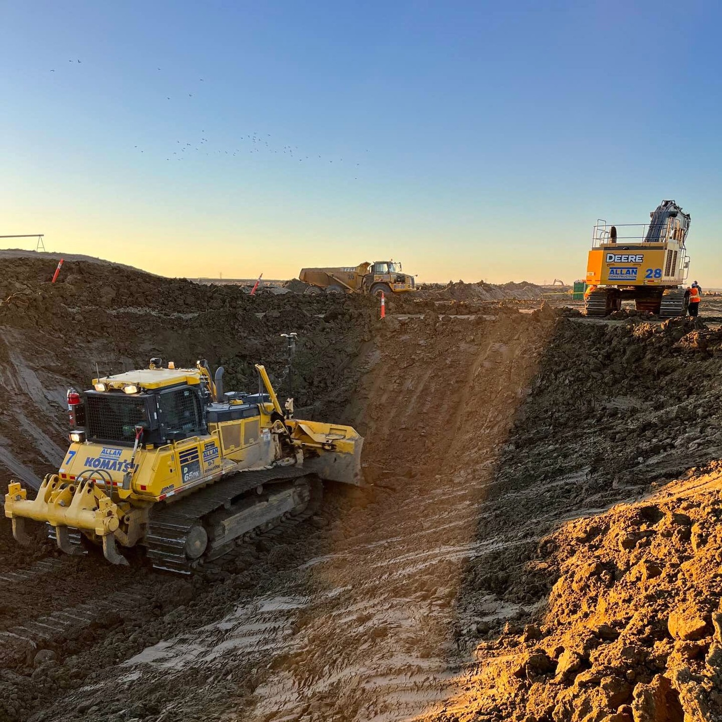 Dozer levels the ground, the excavator digs and loads, and the rock truck hauls heavy materials away. Together, these machines shape construction sites and make big earth-moving jobs possible.
#AllanConstruction #ThrowbackfromNovember #Winter #ProjectCompletion