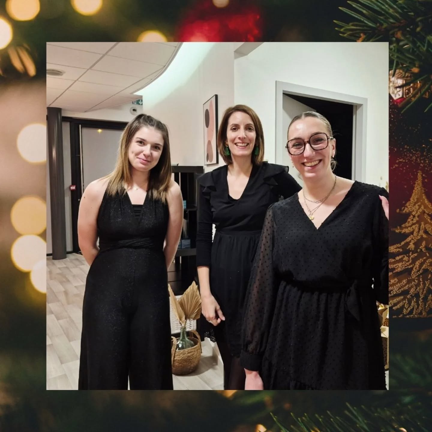 🎄🎁🎅RETOUR SUR NOTRE SOIRÉE DE NOËL 🎄🎁🎅
Un grand merci pour votre venue lors de notre soirée de Noël du Vendredi 5 Décembre.
Merci pour votre confiance et votre fidélité. 🙏❤️
C'était un plaisir de vous recevoir à l'institut.
Prêt(es) pour les fêtes de Noël ??
#noel #cartecadeau #institutdebeautélessablesdolonne #estheticiennelesachards #esthéticiennesaintmathurin
--------------
Spécialiste des massages intuitifs, soins du visage bio et beauté holistique.
À Saint-Mathurin, tout près des Sables-d’Olonne, pour prendre soin de vous naturellement.