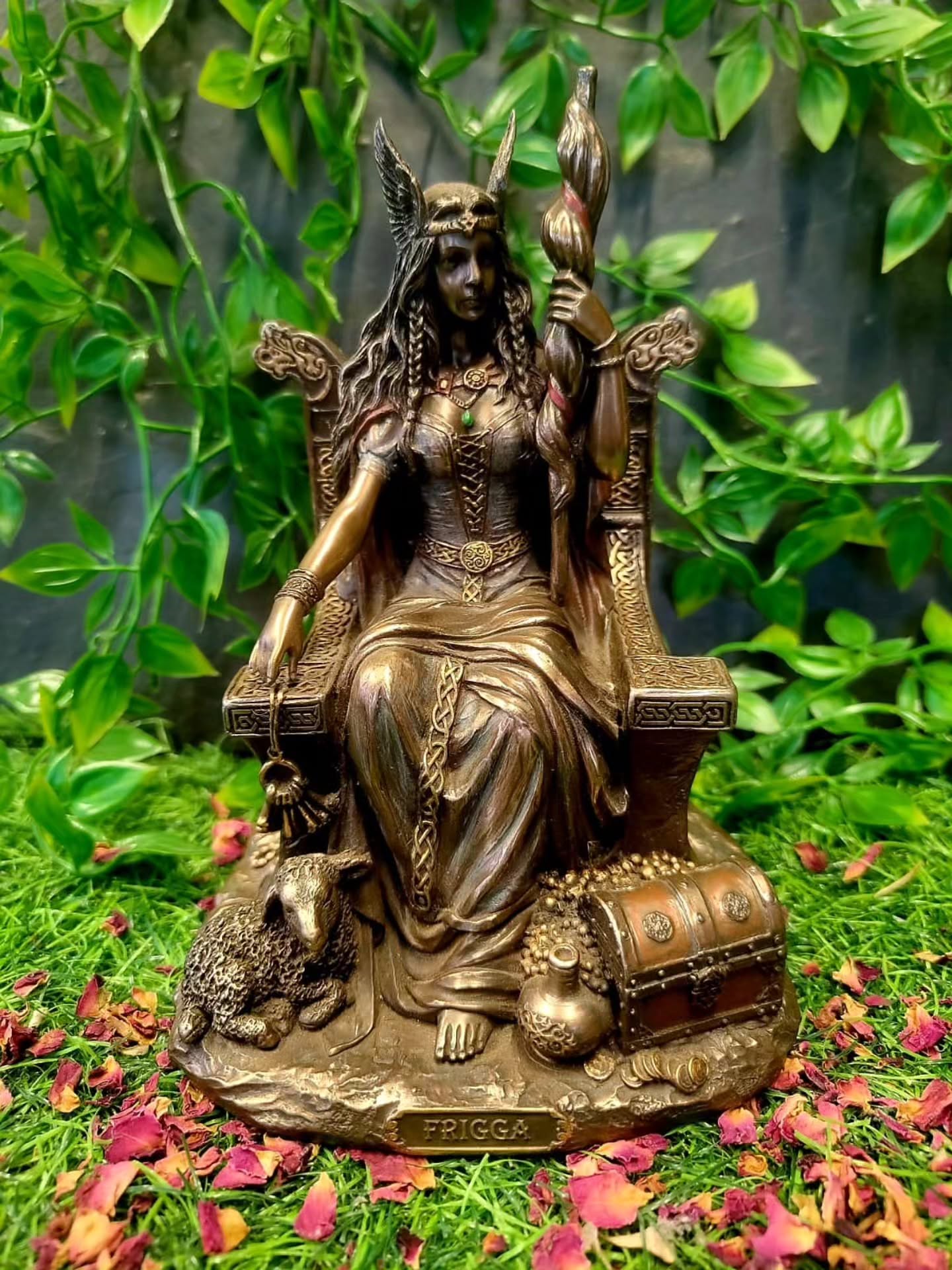 Good afternoon Wytches, we are currently adding our Statues, Altar Tool's and Athames to the Website!
See you all soon!!
Blessings of the Land Sea and the Sky ❤️❤️❤️❤️