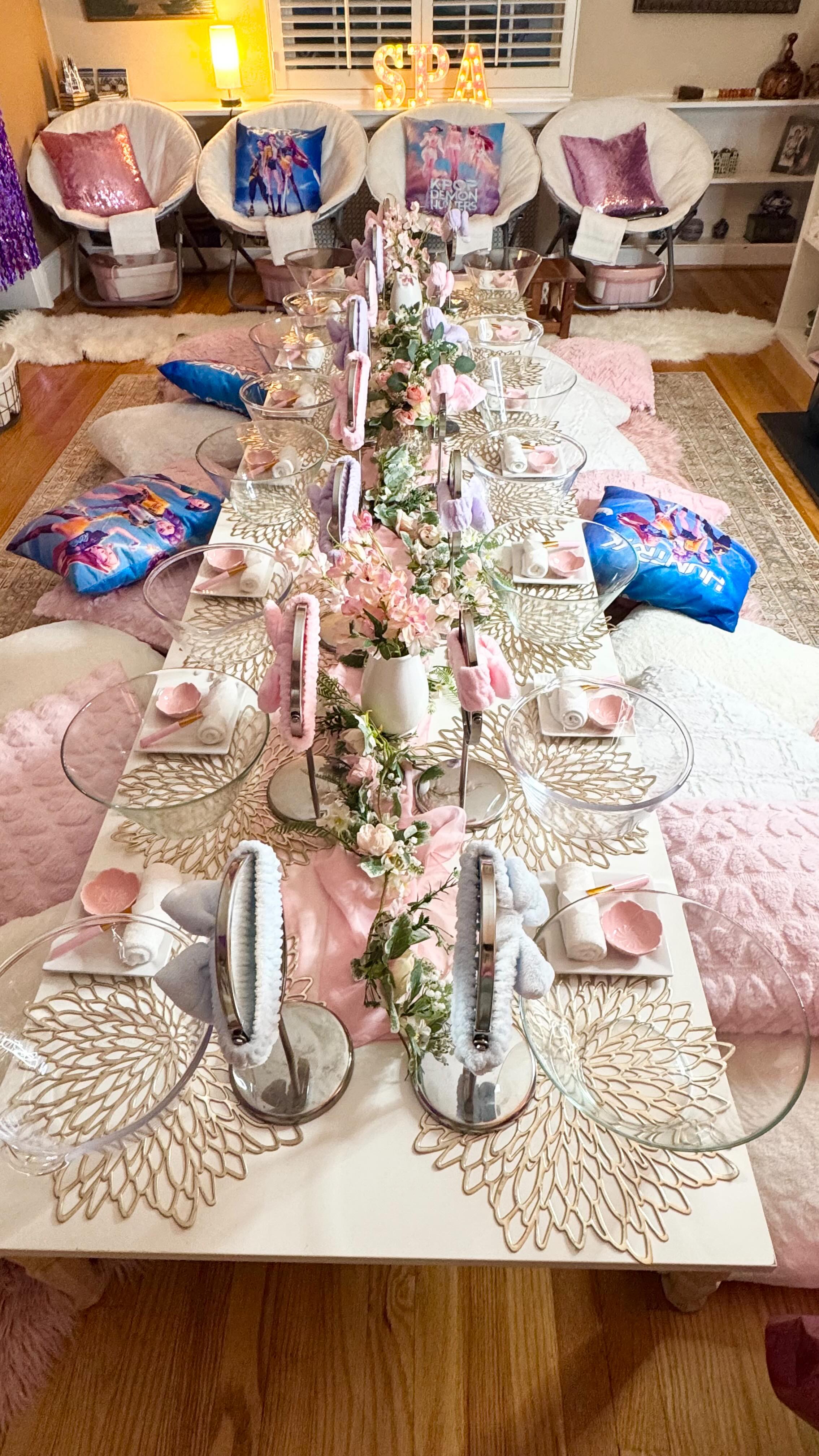 Double the smiles. Double the pampering 💕
Nell & Zoe celebrated their 6th birthday with the sweetest spa experience.
Cozy robes, gentle glam, and a day made just for them ✨
Happy Birthday, beautiful twins
@deluxeteepees