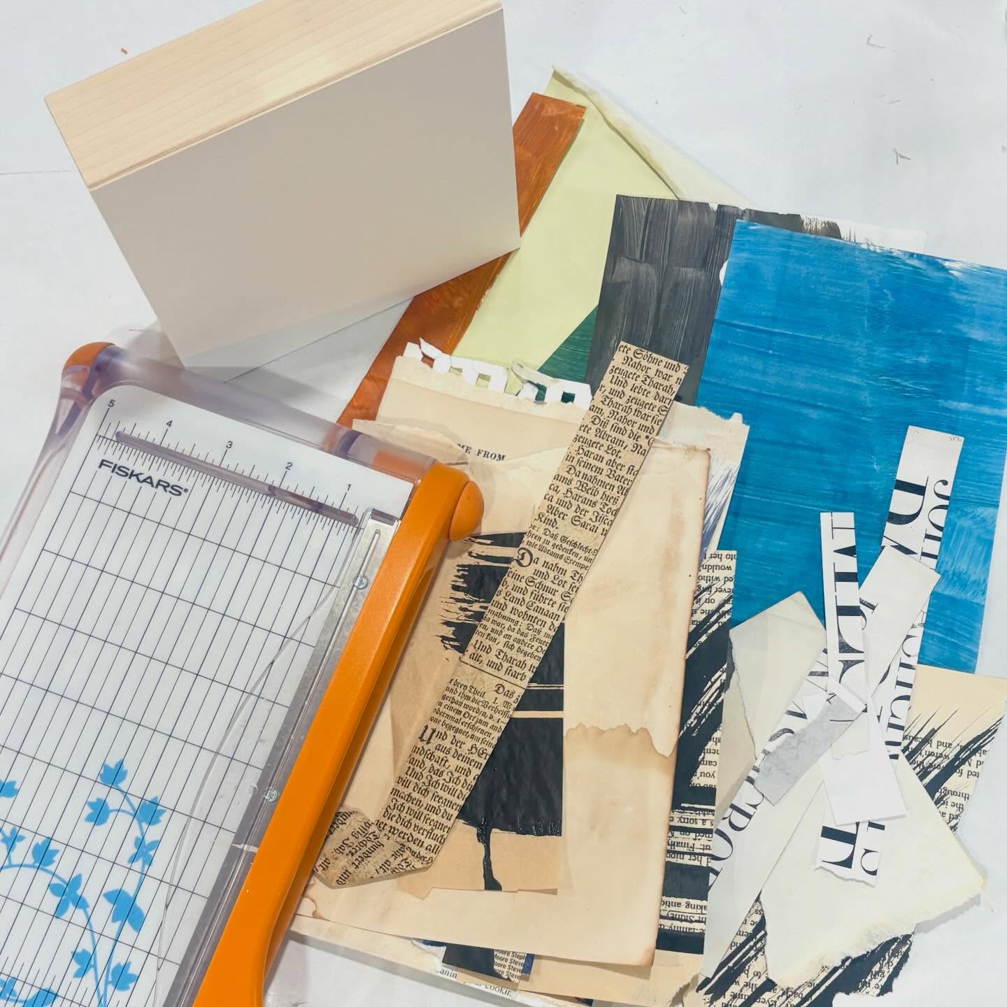 Starting something new… a set of six 5”x5” collages!
Will they be done by Christmas??? 🤷♀️
For now I’m just gathering papers and playing with ideas — the best part of the process!
And if you want to explore collage, I’m teaching Collage Building Blocks (paper-making + textures) and Mini Collage Studies (small, dynamic collage designs) in January and February — and they’re filling up fast!
Link’s in my bio under “Learn”. 😁