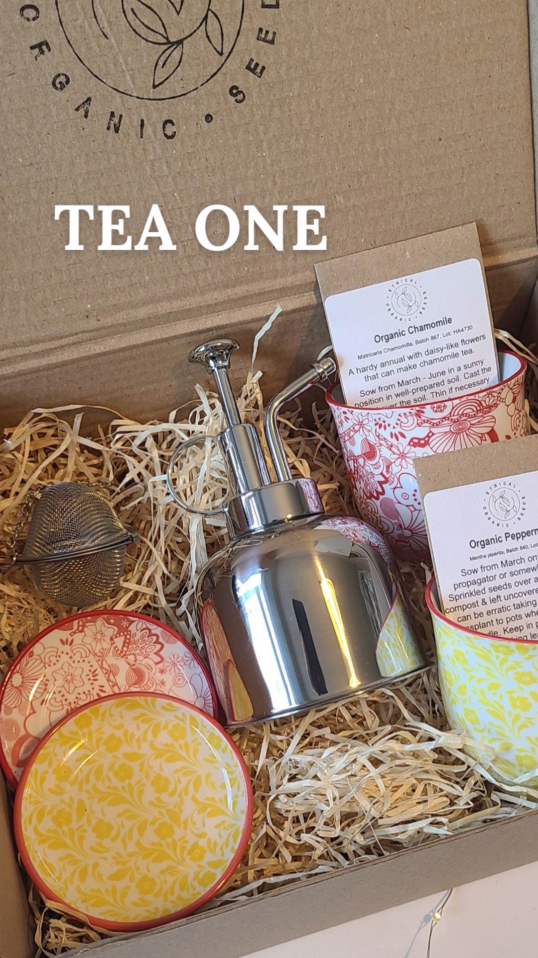 It's that time of year again! The grow boxes are back!
Take a look: www.ethicalorganicseeds.co.uk
#growboxes #allotmentuk #christmasideas #giftbox #gardening