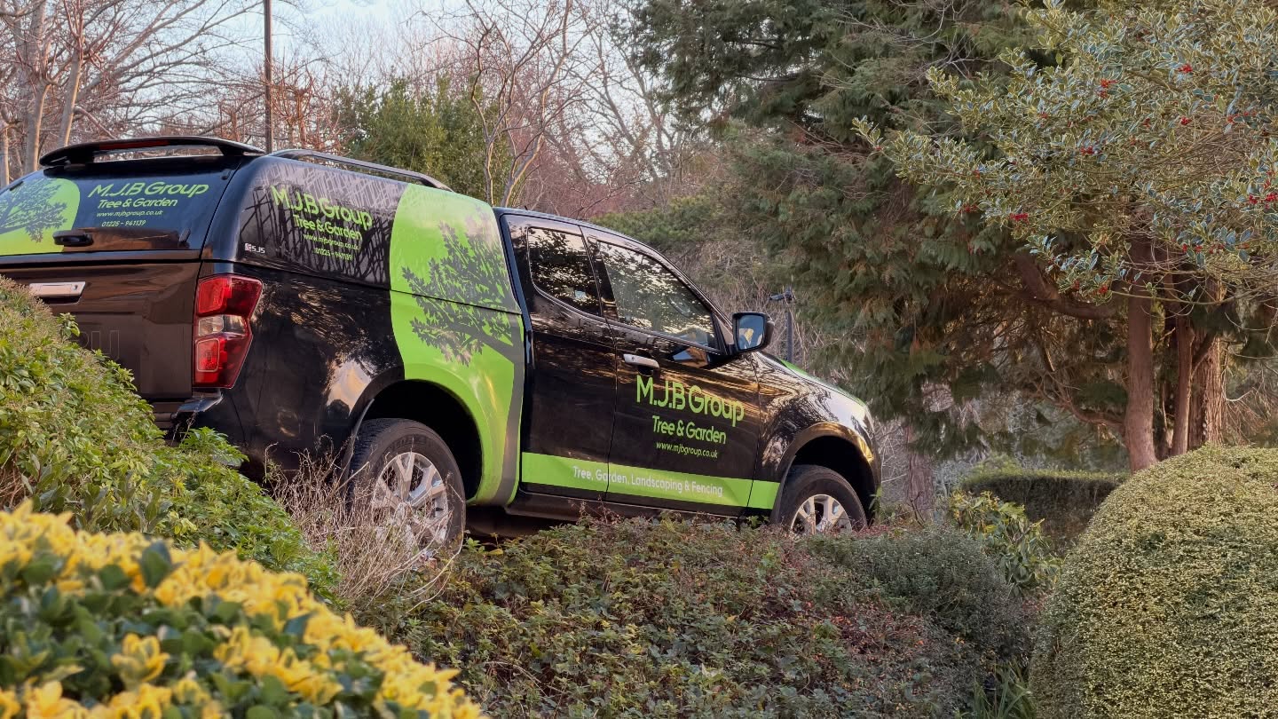 Today our truck is looking fresh, clean, and running smooth after its first service from @fussellwadmandevizes this week 👌✨
Massive thanks to the team for keeping us road-ready and looking sharp.
And speaking of trucks… we’ve got a seriously cool new vehicle joining our fleet very, very soon 🚛🔥
Keep your eyes peeled — consider it a little early Christmas treat for all of you 🎄🎁
Big things coming, and we can’t wait to show you what’s next!
#FreshService #FleetLife #NewWheelsIncoming #TruckTuesday #OnTheRoadAgain #BusinessUpdate #ChristmasTreat #StayTuned #WorkLife #CleanAndMean #TeamWork #VehicleUpgrade #2025Fleet