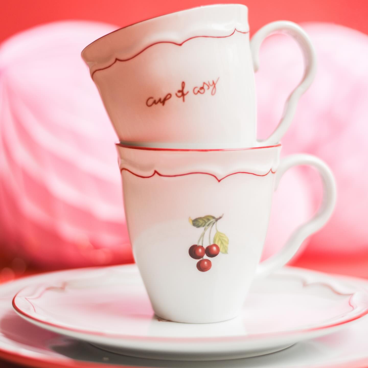 Morning Saturday ☁️✨🫶🏻♥️🎄🍒