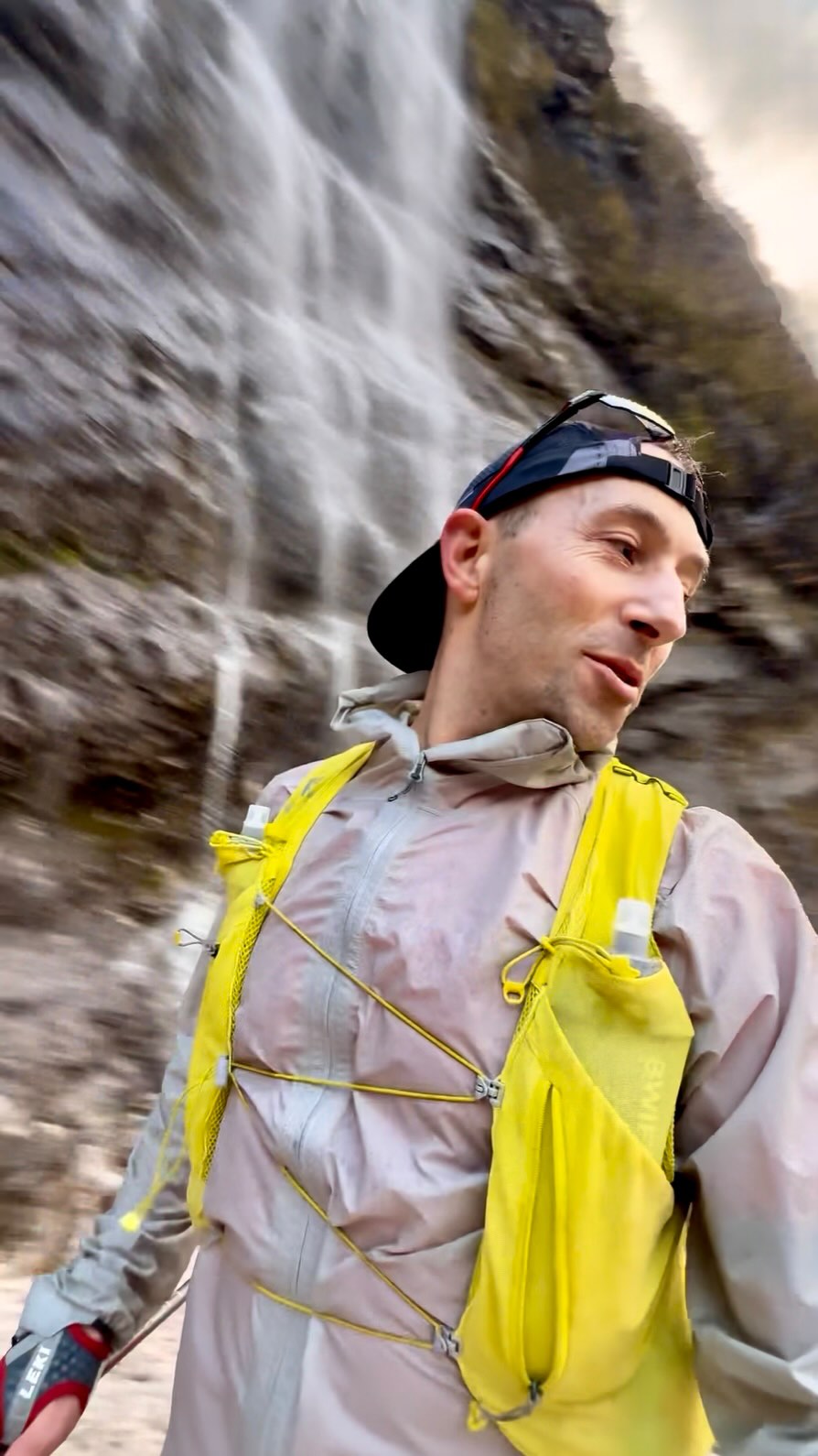 Winter waterfall hunting in Slovenia 💧🌳🏃♂️😀 (aka this idiot running round the woods with a selfie stick!)