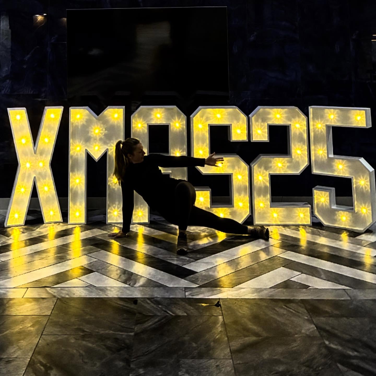 It’s nearly here!🎄
.
Come and share some of the shortest day with me.
2 hour Christmas scents workshop, next Sunday, there are a few spaces left, message to save your space
.
Only 2 Tuesday classes before Christmas, the favourite poses class is on the 23rd December, let me know yours this week so it’s not missed out!
.
#plymflowyoga #yoga #yogapractice #flowyoga #vinyasa #vinyasaflow #yogaclass #plymstock #plymouth #yealmpton #yealmptoncommunitycentre #brixtondevon #southhams #devon #yogaworkshop #yin #meditation