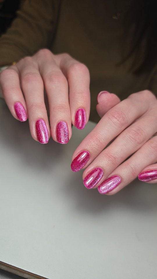 Cat eye but make it jewel toned 💎💖✨️
@yogurtnail.co.kr
MG.28
#cateyenails #nailinspo #pinknails