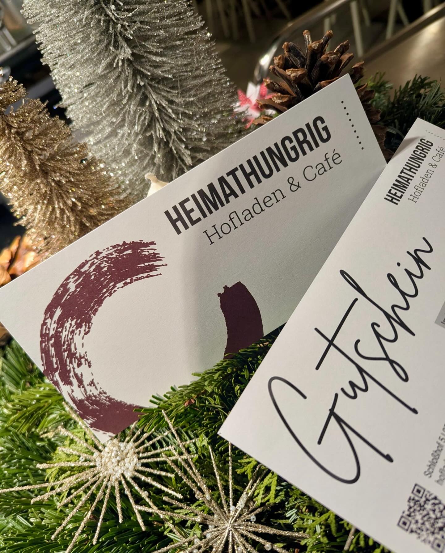 Noch keine Idee für eure Weihnachtsgeschenke? 🎄
Wie wäre es mit einem GUTSCHEIN von
HEIMATHUNGRIG Hofladen & Café in Großlangheim.✨
Wir freuen uns auf euren Besuch 🌟
