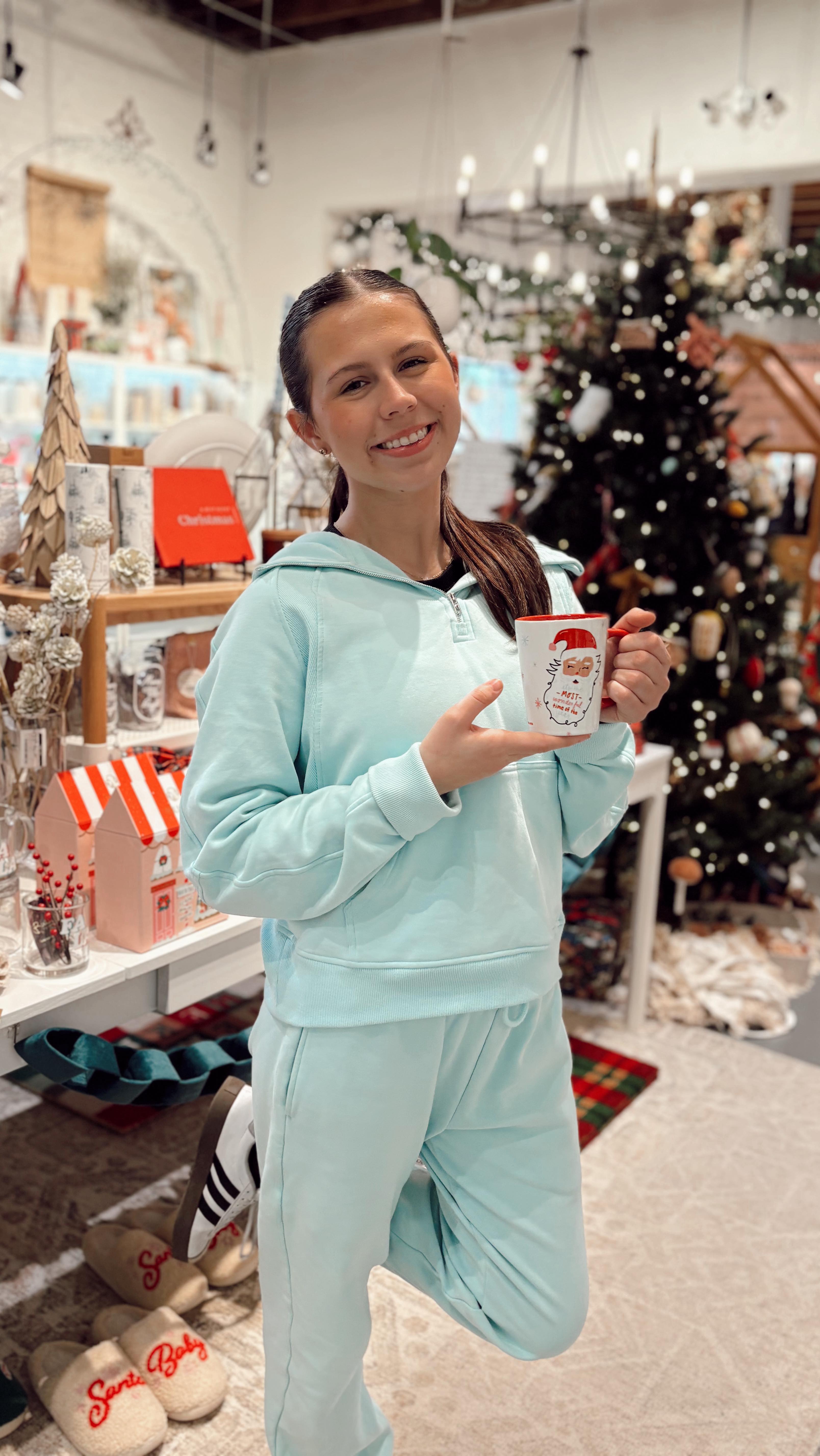 Only 7 days left of our Christmas Sale!
Hurry in for all your last-minute Christmas gift ideas 🎁
Enjoy 35% OFF Christmas-specific items!
Just 8 days until Christmas — don’t wait! 🎄✨