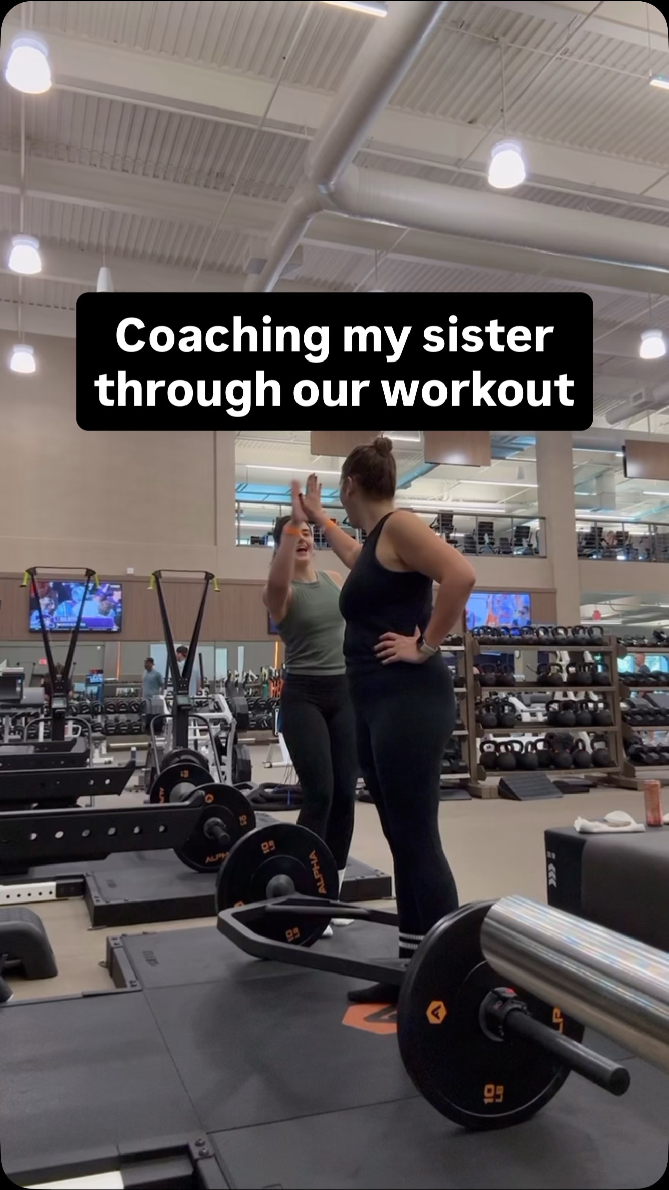 What quality time looks like when I’m your sister and I’m also a personal trainer 🤪
My sister works out, but there were a few things she was a bit nervous to try on her own in the gym.
Here’s the full body lift we did and some swaps if you’re not ready to tackle the barbell!
💗 Trap bar DL (can swap for Romanian DL with dumbbells
💗 Machine shoulder press
💗 Smith machine lunges (can swap for lunges with dumbbells in each hand)
💗 inverted row/assisted chin up (can swap for any row machine or lat pulldown)
For warm up we did 3 mins on the rower and dynamic stretching + activation with a band.
If you don’t know what TF to do in the gym I have a free 7 day gym program in my bio!! 😘
#nycpersonaltrainer #onlinefitnesscoach #strengthtrainingforwomen #sanfranciscopersonaltrainer #fitwithajp