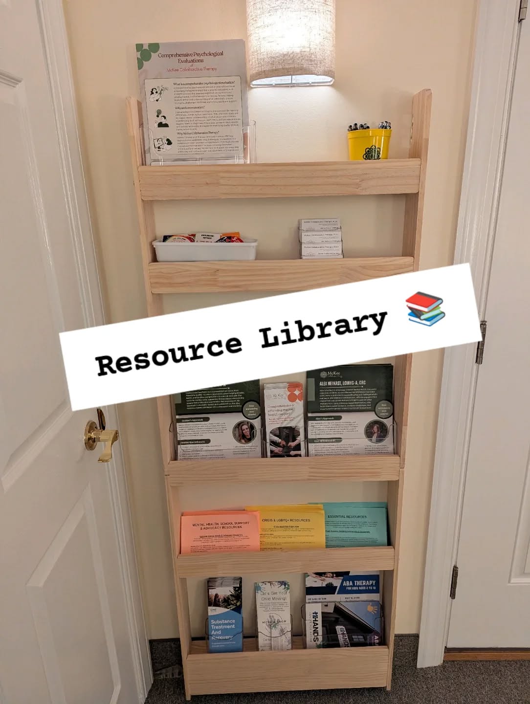 Meet our Resource Library!
We’re very excited to share resources with you from across the community! We’ve added a “resource library” bookshelf as you enter our waiting area, and we’re in the process of filling it in!
Some wellness resources you’ll find are:
❕ Crisis information
❕ LGBTQ+ support
❕ Mental health & advocacy information
❕ School support & educational advocacy information
❕ Essential needs support
Please help yourself and share these materials as needed! We’re also growing our online resource library, which you can access at mckeecollab.com/resources.
Additional relevant resources for our clients & families are always welcome — let us know what you’d like to see!
#meantalhealth #durhamnc #communityresources #resourcelibrary