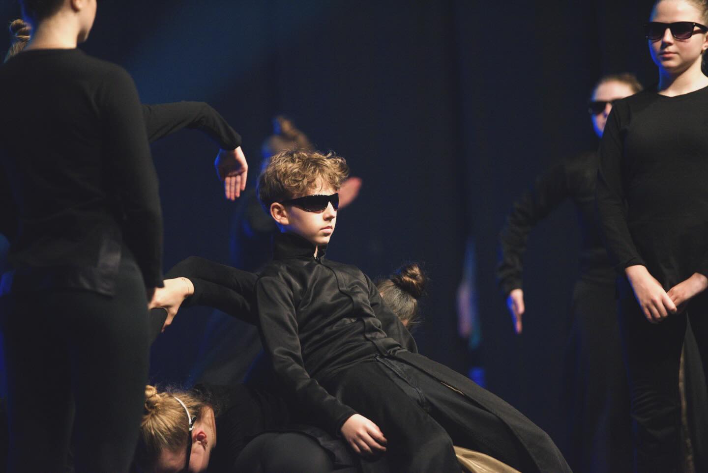 Clis na scénu!
Zopár ďalších záberov od našej @mirvych ❤️